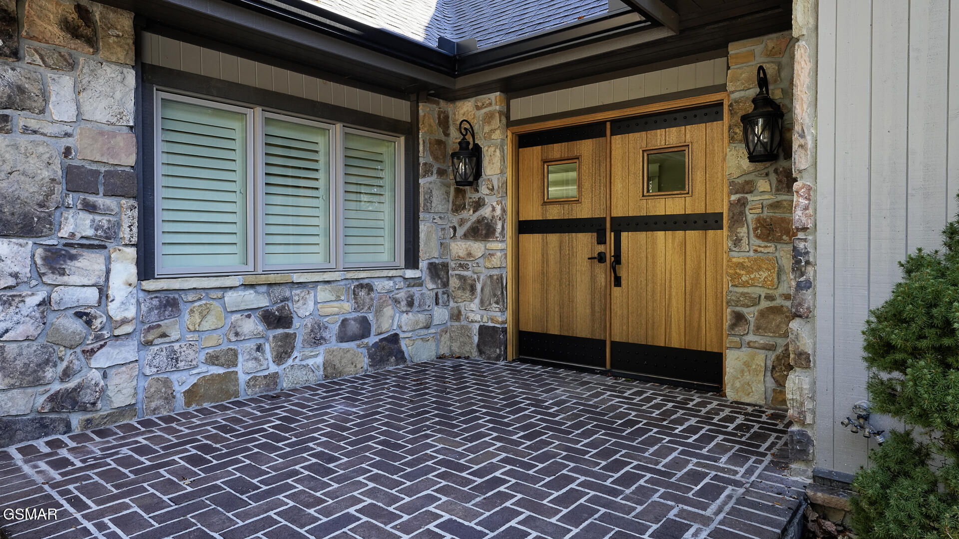 1121 Cummings Chapel Road Sevierville TN 37862