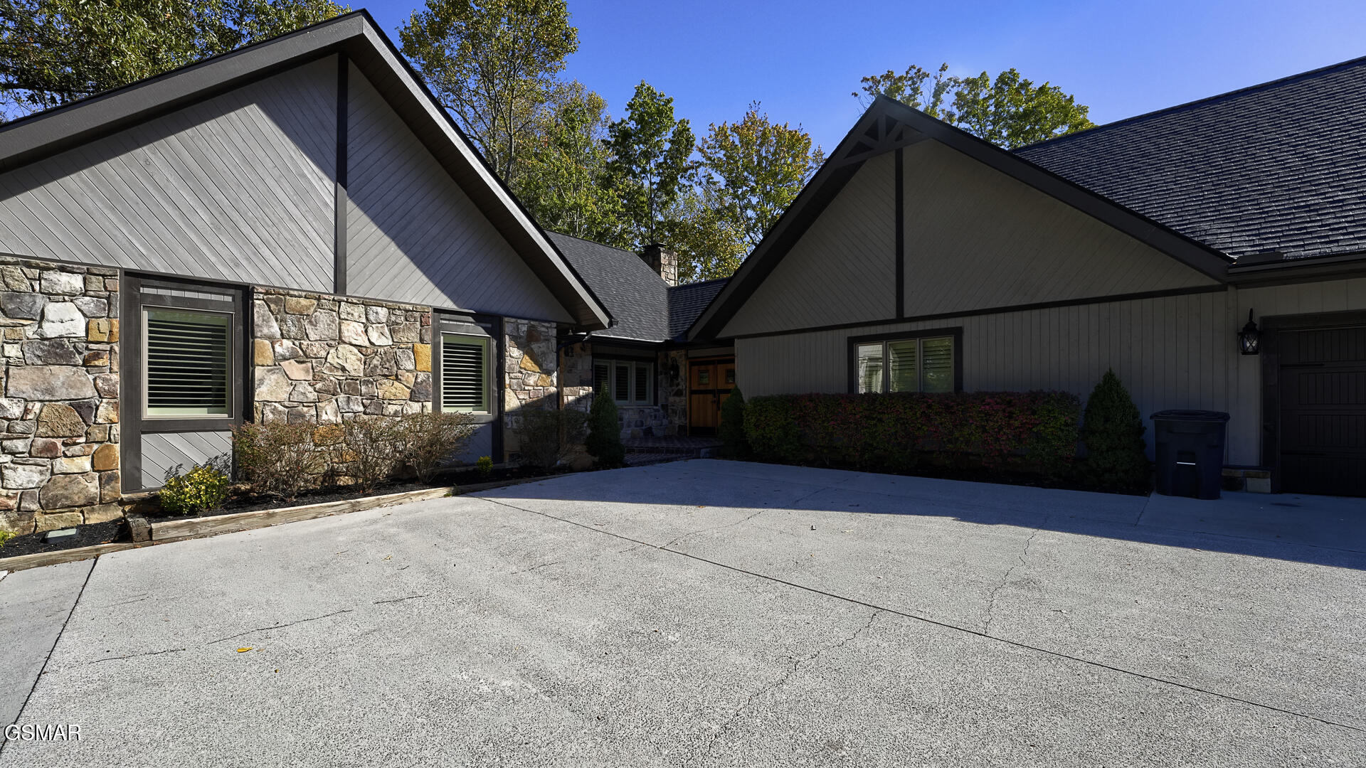 1121 Cummings Chapel Road Sevierville TN 37862