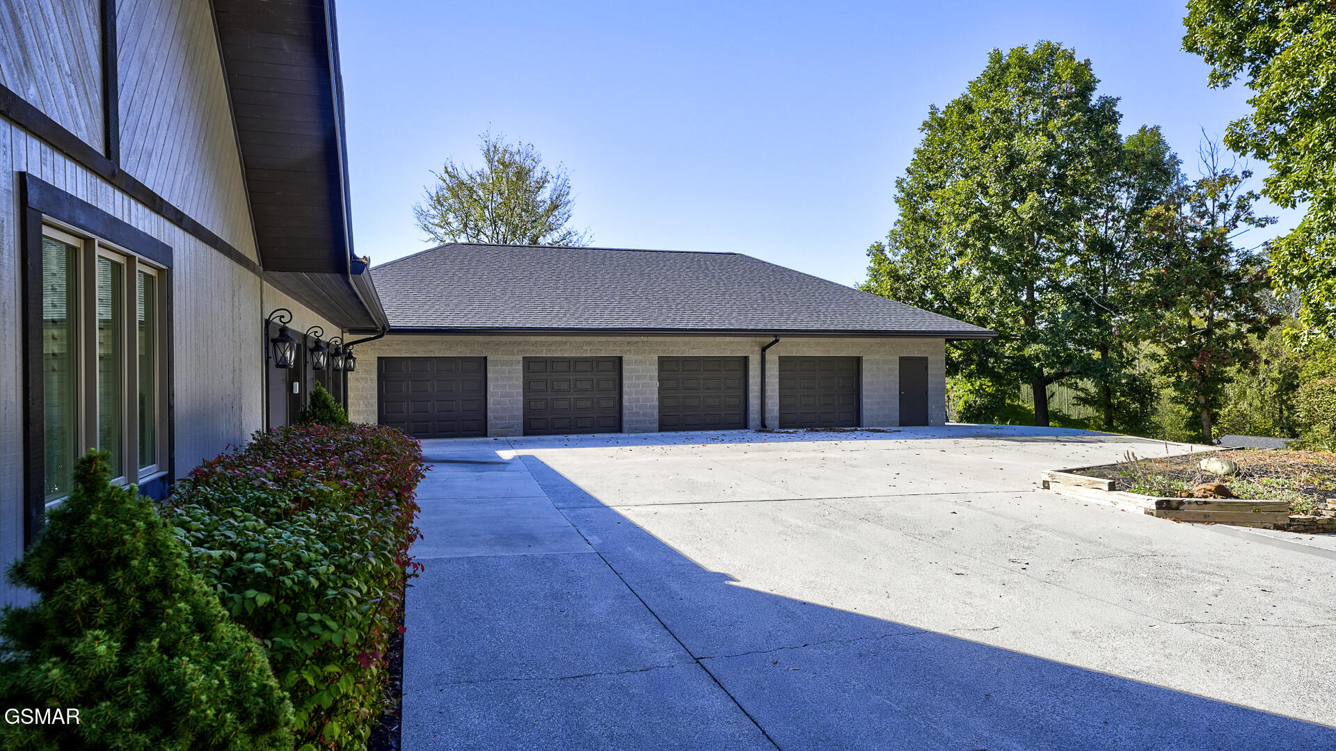 1121 Cummings Chapel Road Sevierville TN 37862