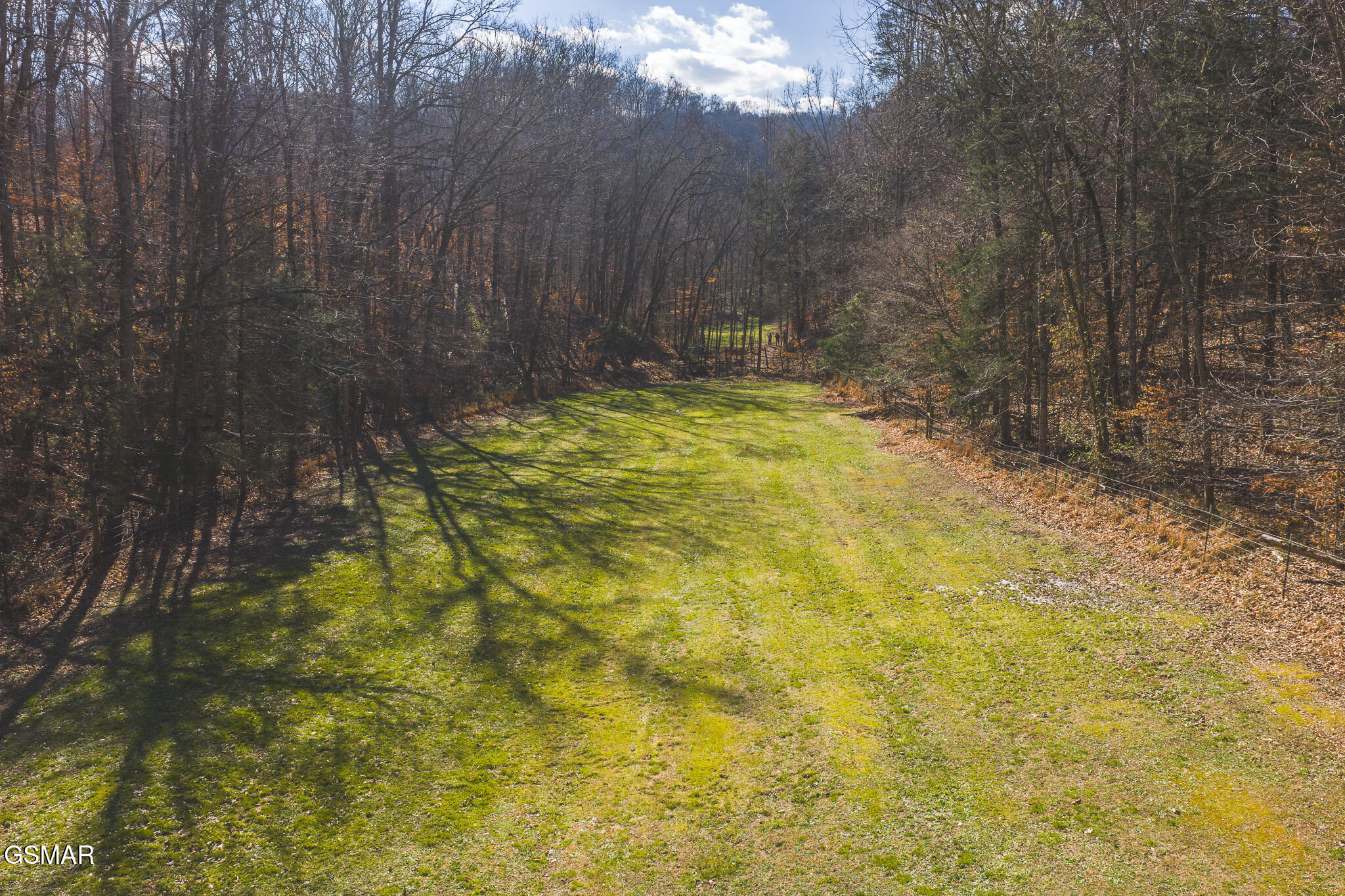 3381 Upper Caney Valley Road Tazewell TN 37879