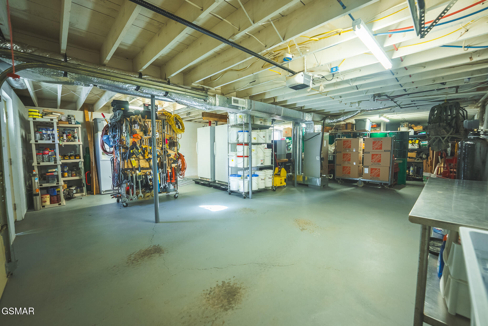 3381 Upper Caney Valley Road Tazewell TN 37879