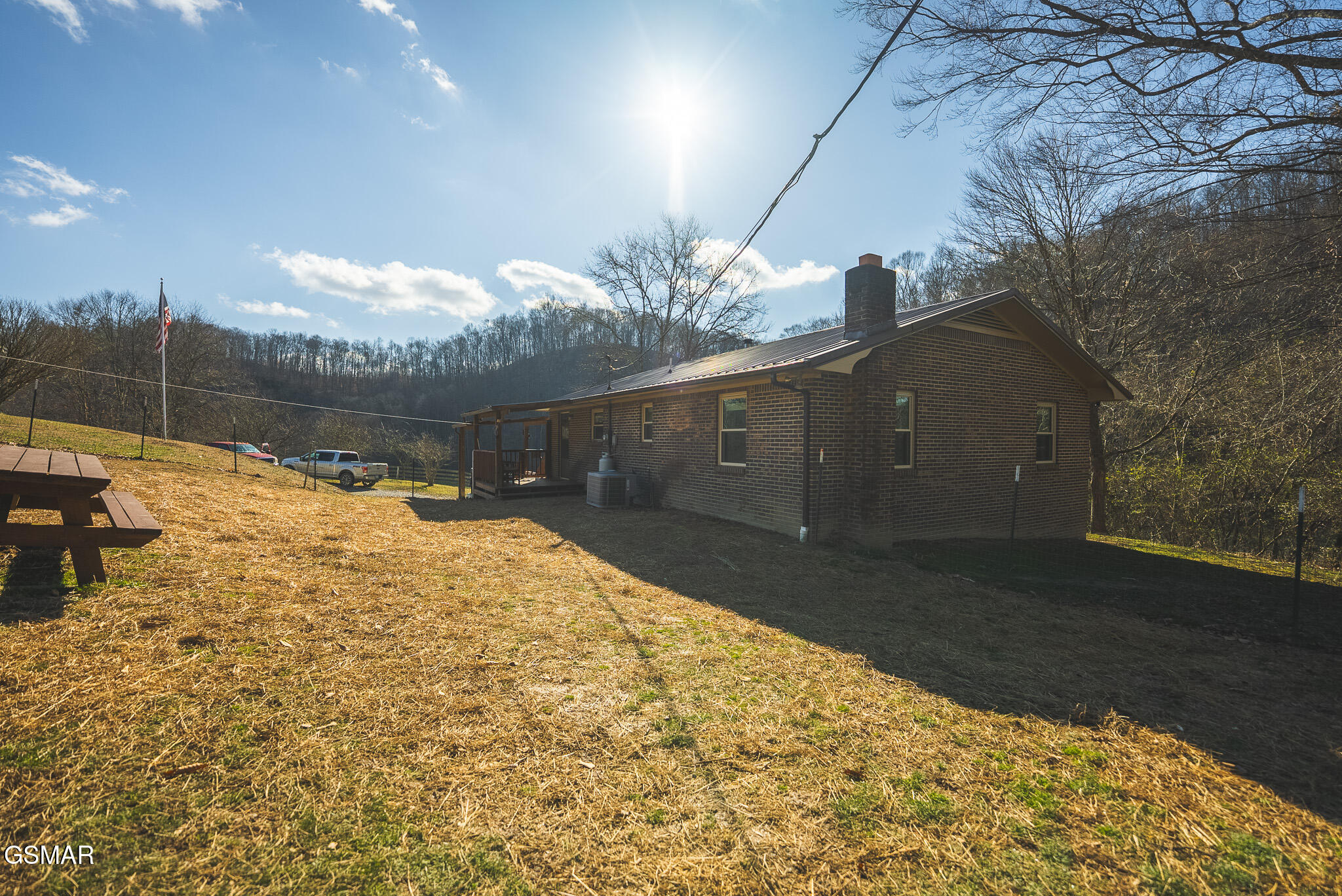 3381 Upper Caney Valley Road Tazewell TN 37879