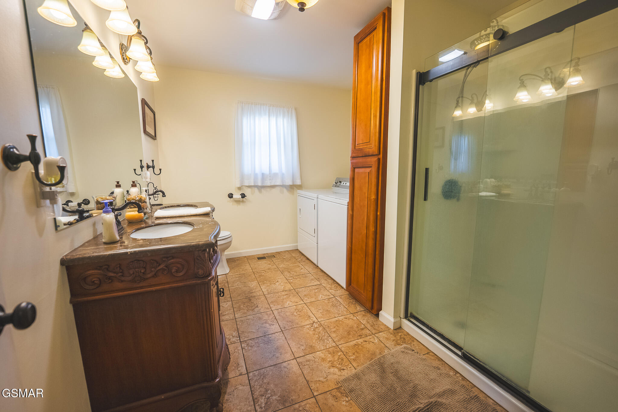 3381 Upper Caney Valley Road Tazewell TN 37879