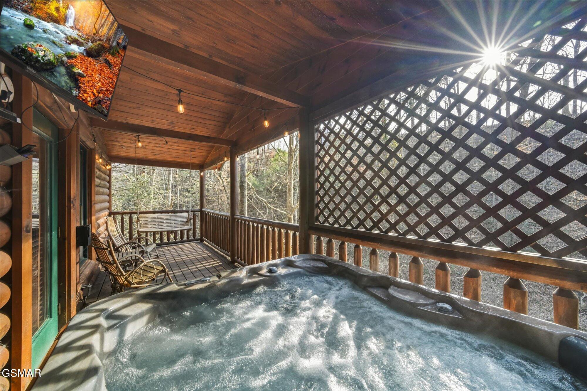 625 Gatlinburg Falls Way Gatlinburg TN 37738