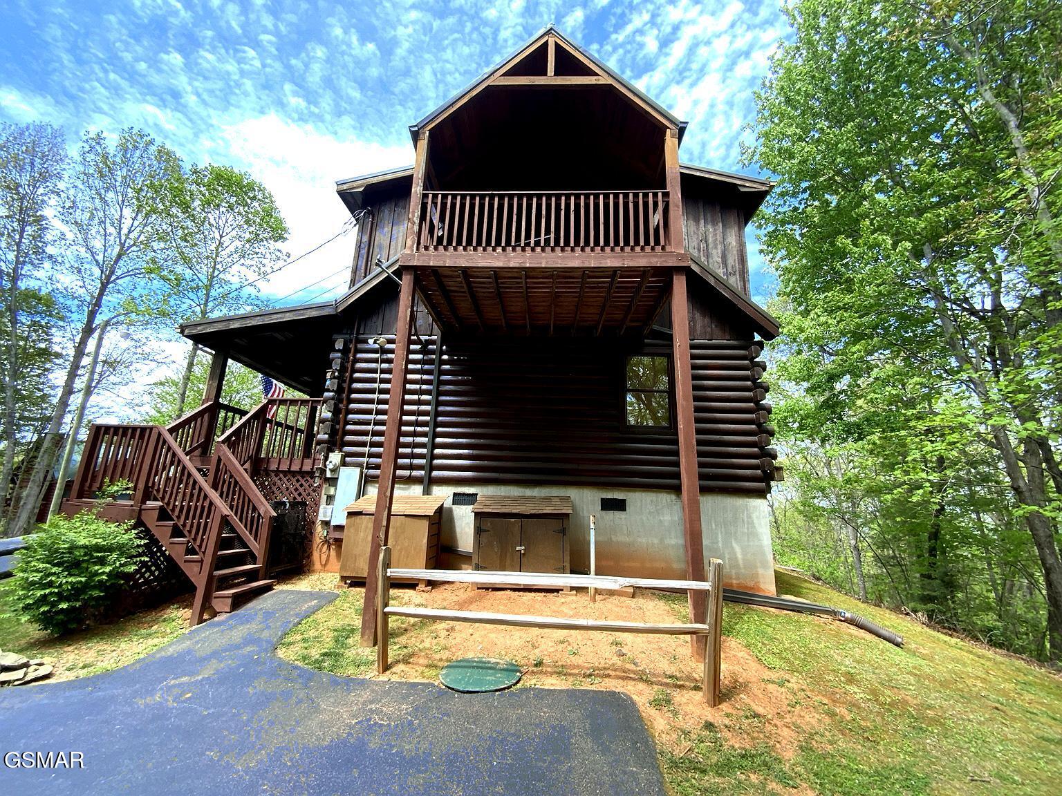 1708 Parkway View Court Sevierville TN 37876