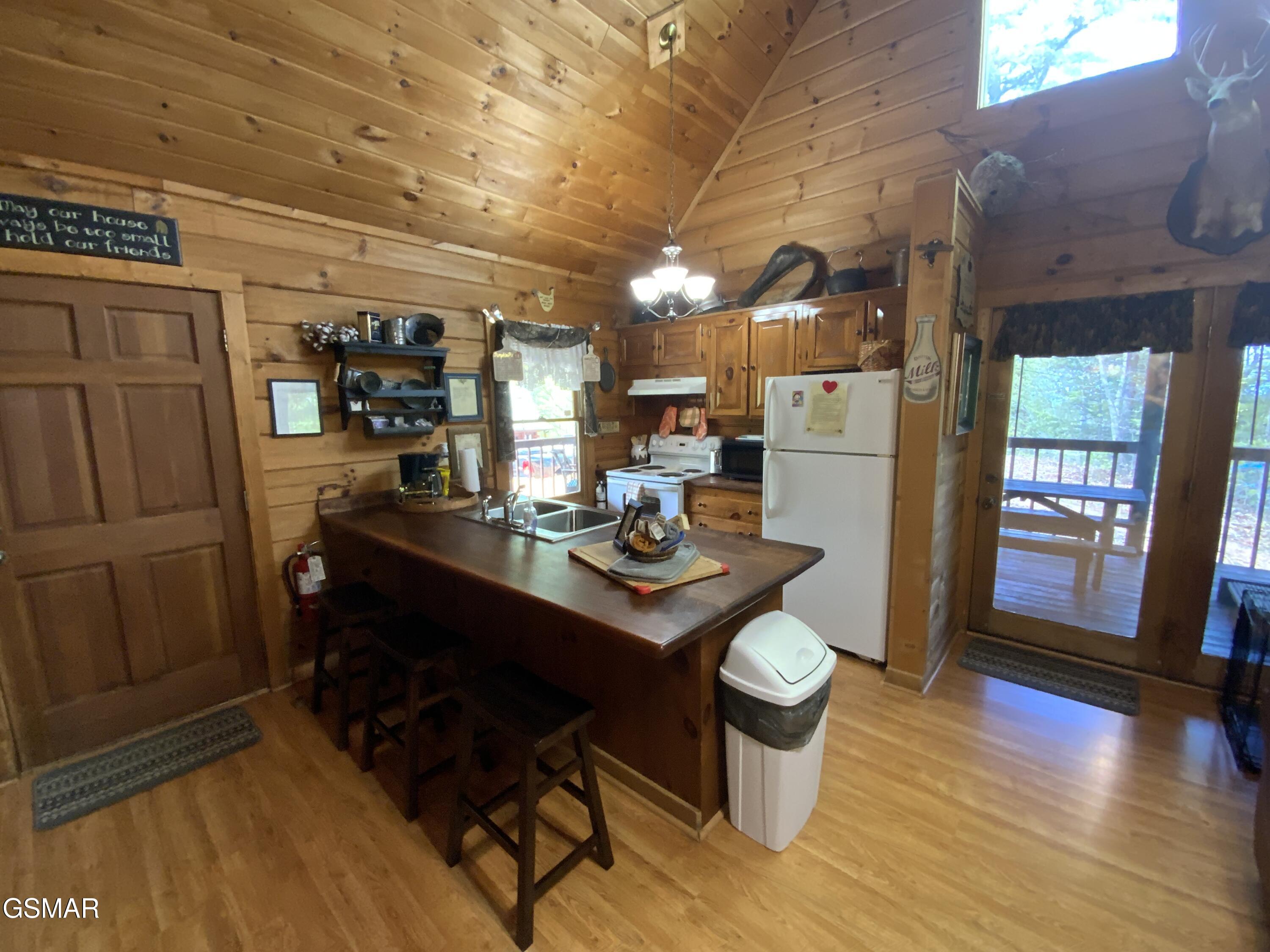 1708 Parkway View Court Sevierville TN 37876