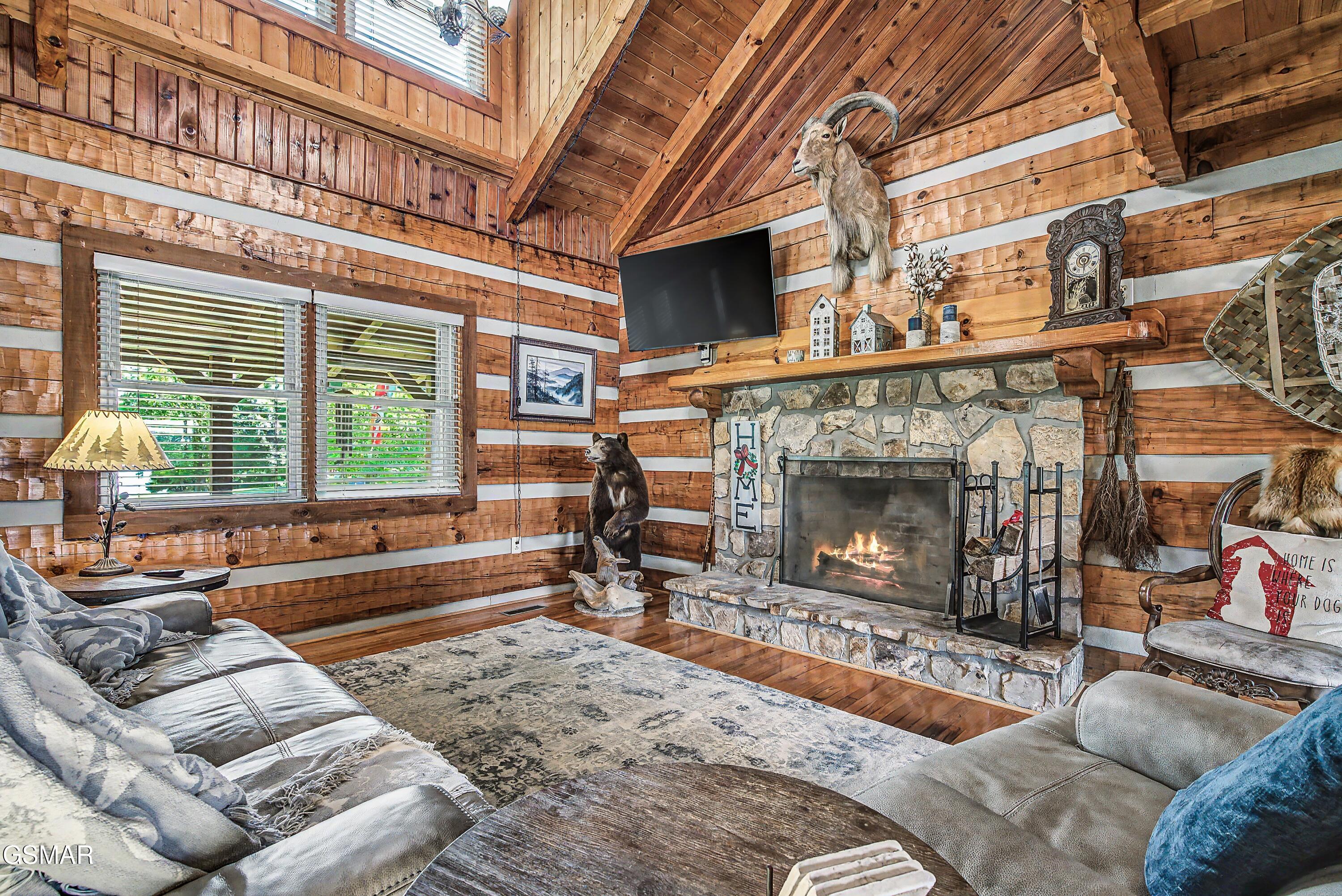 1116 Lake Ridge Drive Dandridge TN 37725