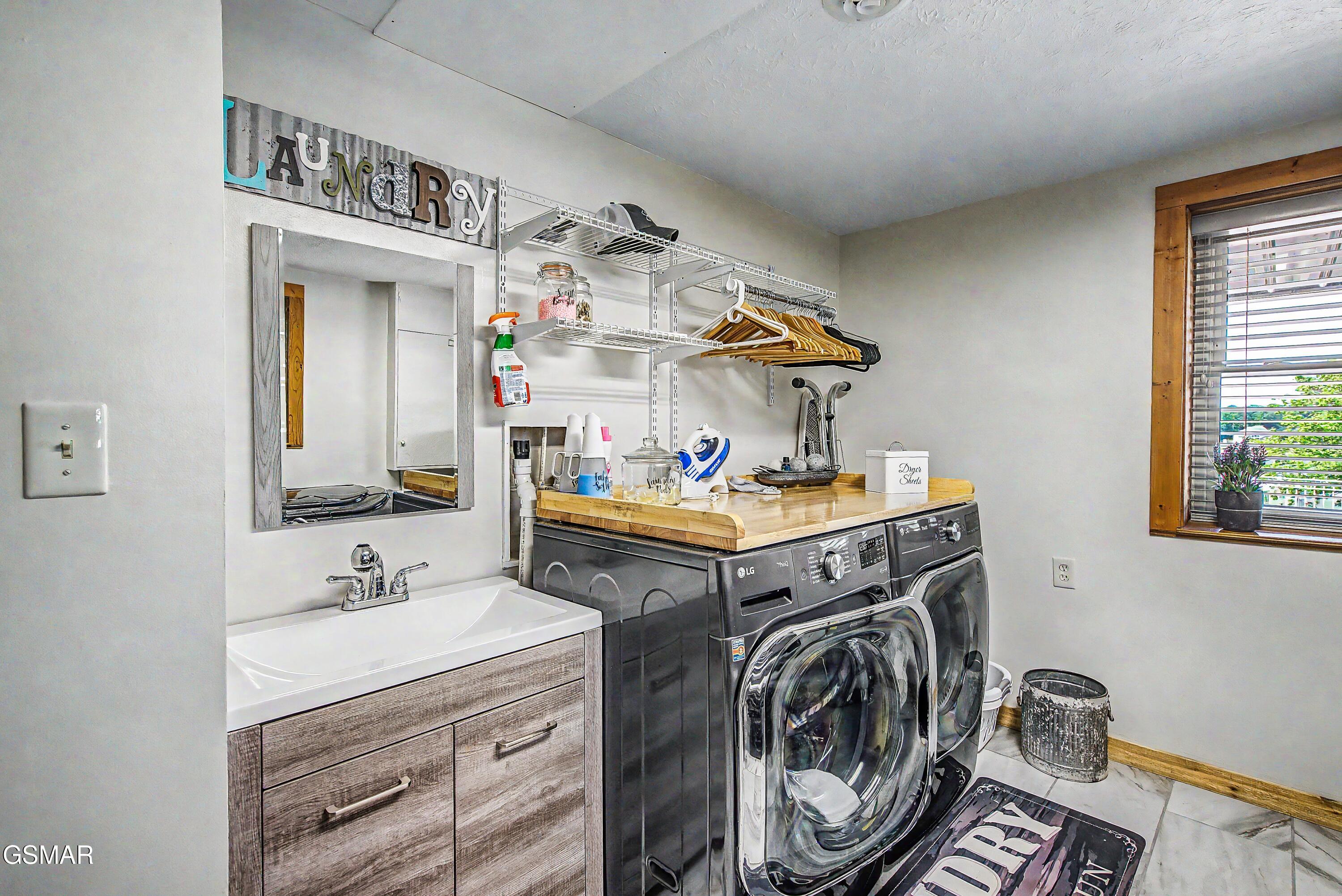 1116 Lake Ridge Drive Dandridge TN 37725