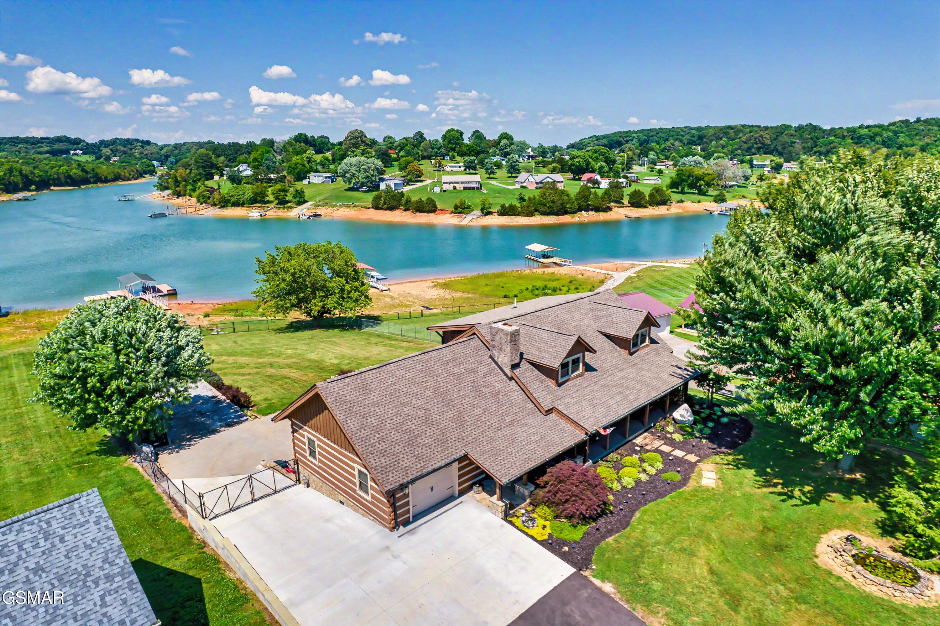 1116 Lake Ridge Drive Dandridge TN 37725