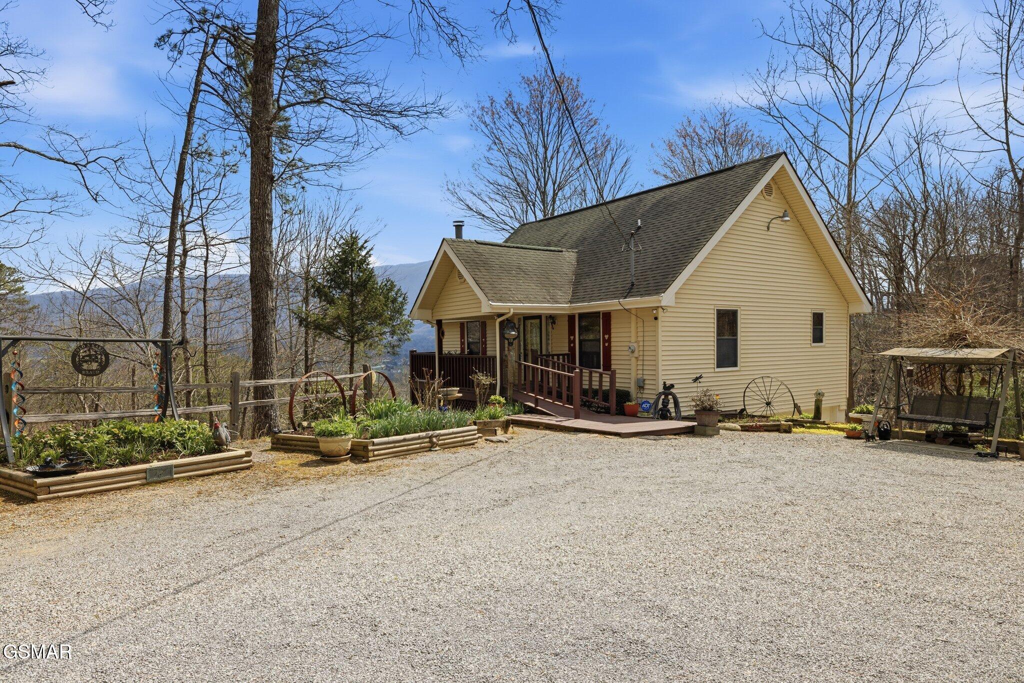 3132 Wears Overlook Lane Sevierville TN 37862