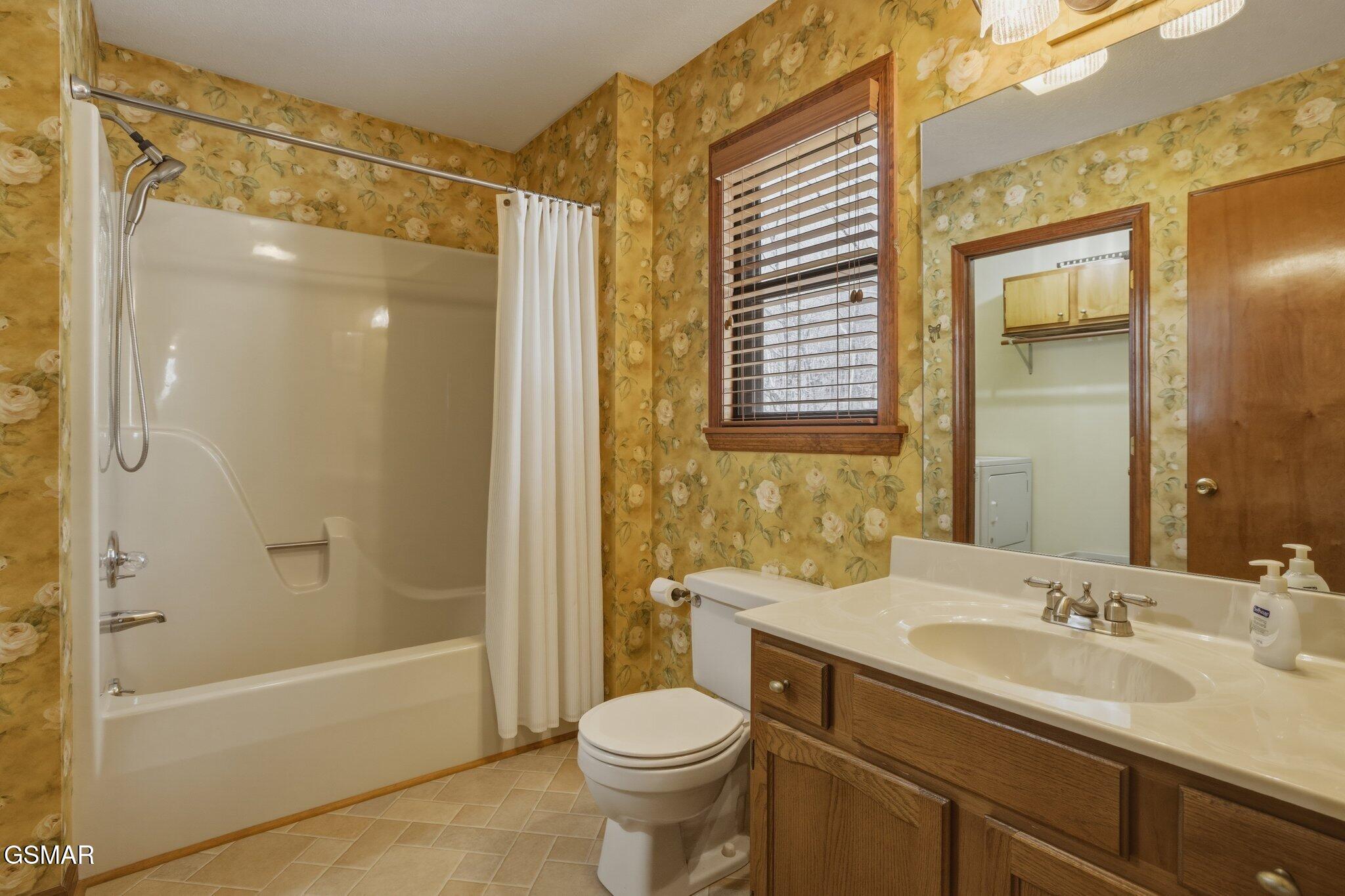 3132 Wears Overlook Lane Sevierville TN 37862