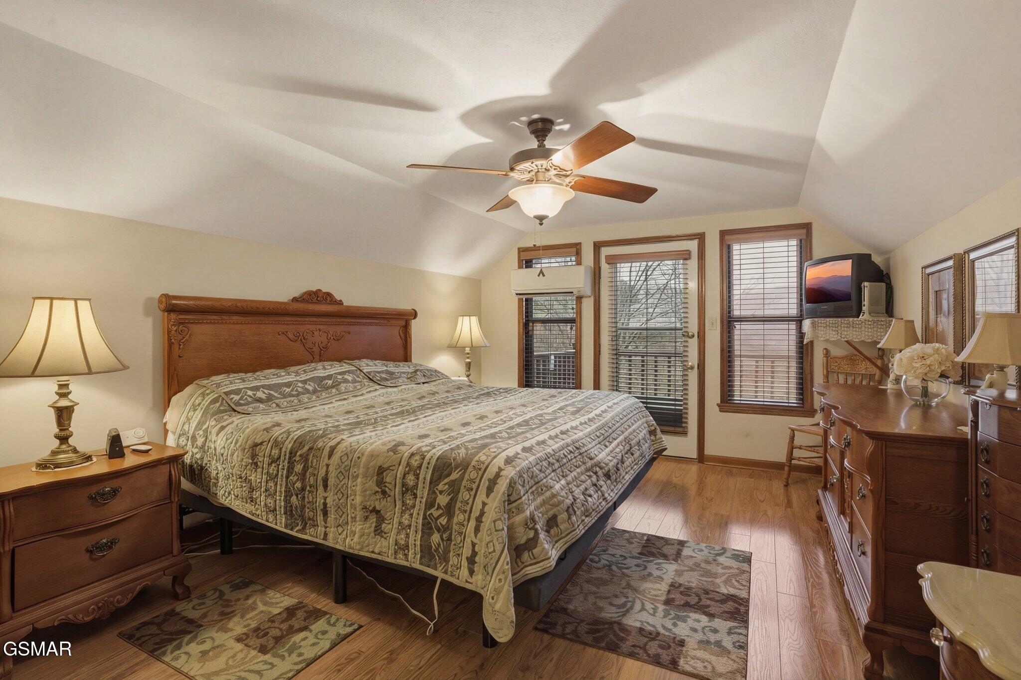 3132 Wears Overlook Lane Sevierville TN 37862