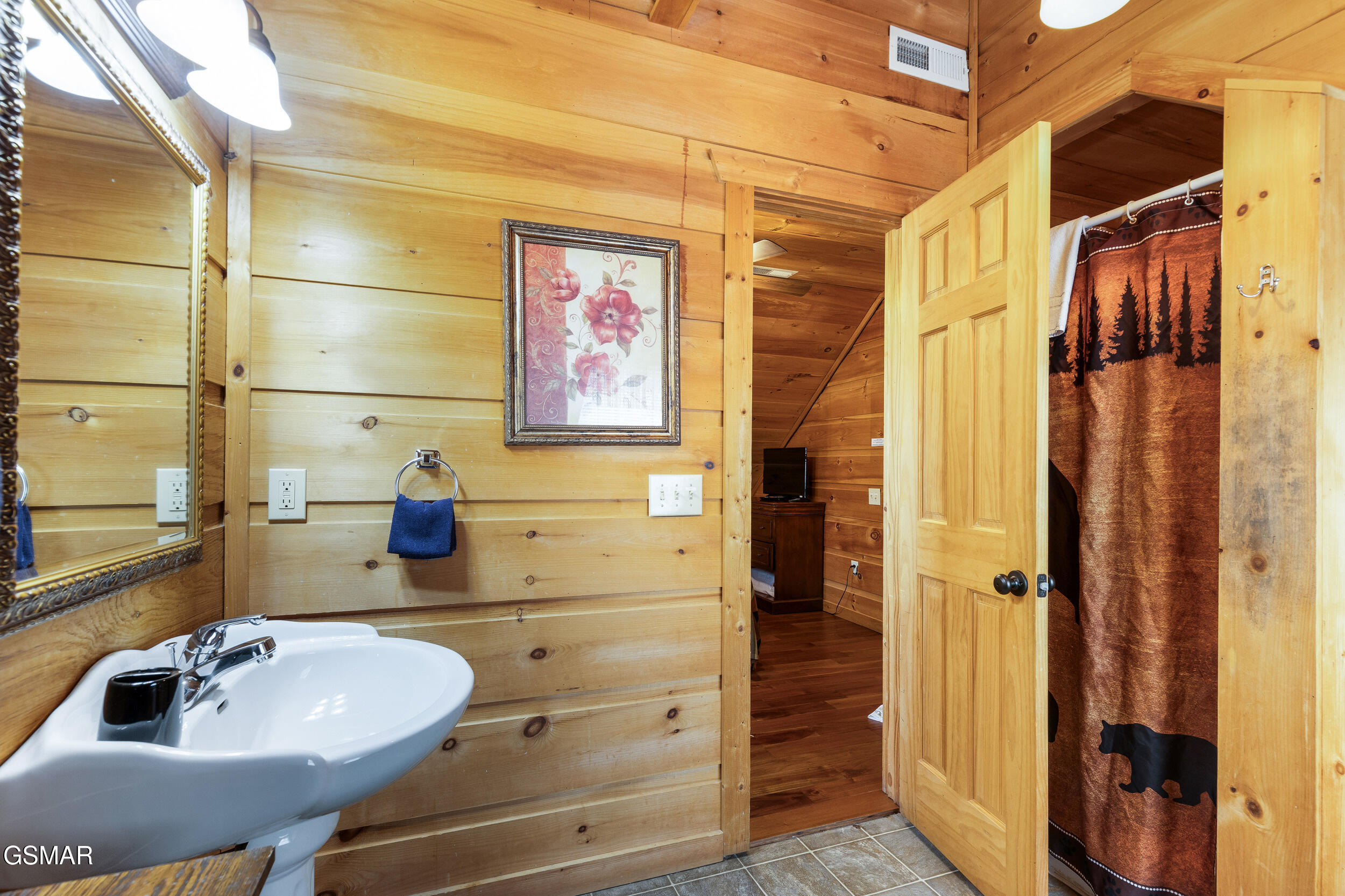 1346 N Baden Drive Gatlinburg TN 37738