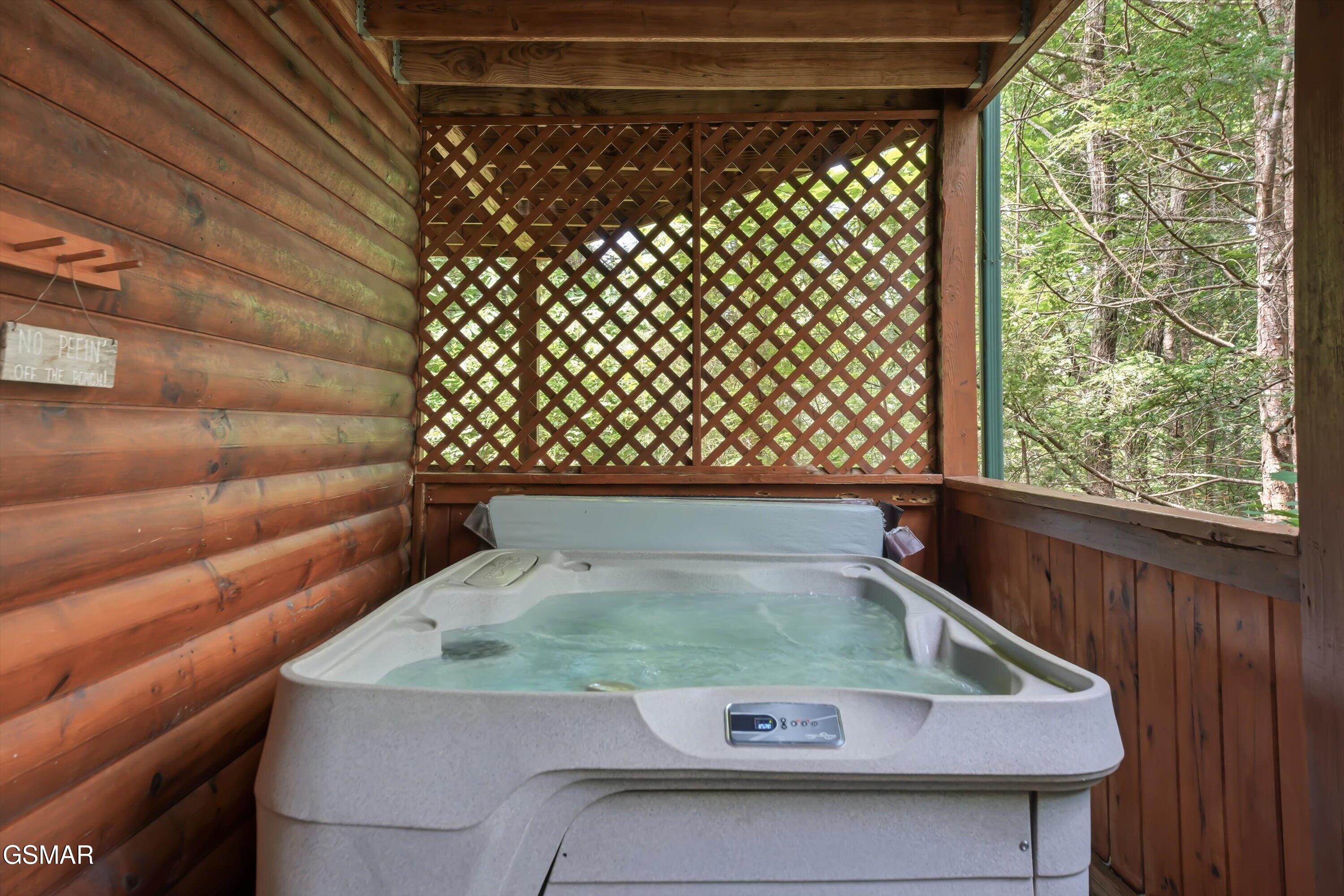 530-4 Chickasaw Gap Way Pigeon Forge TN 37863
