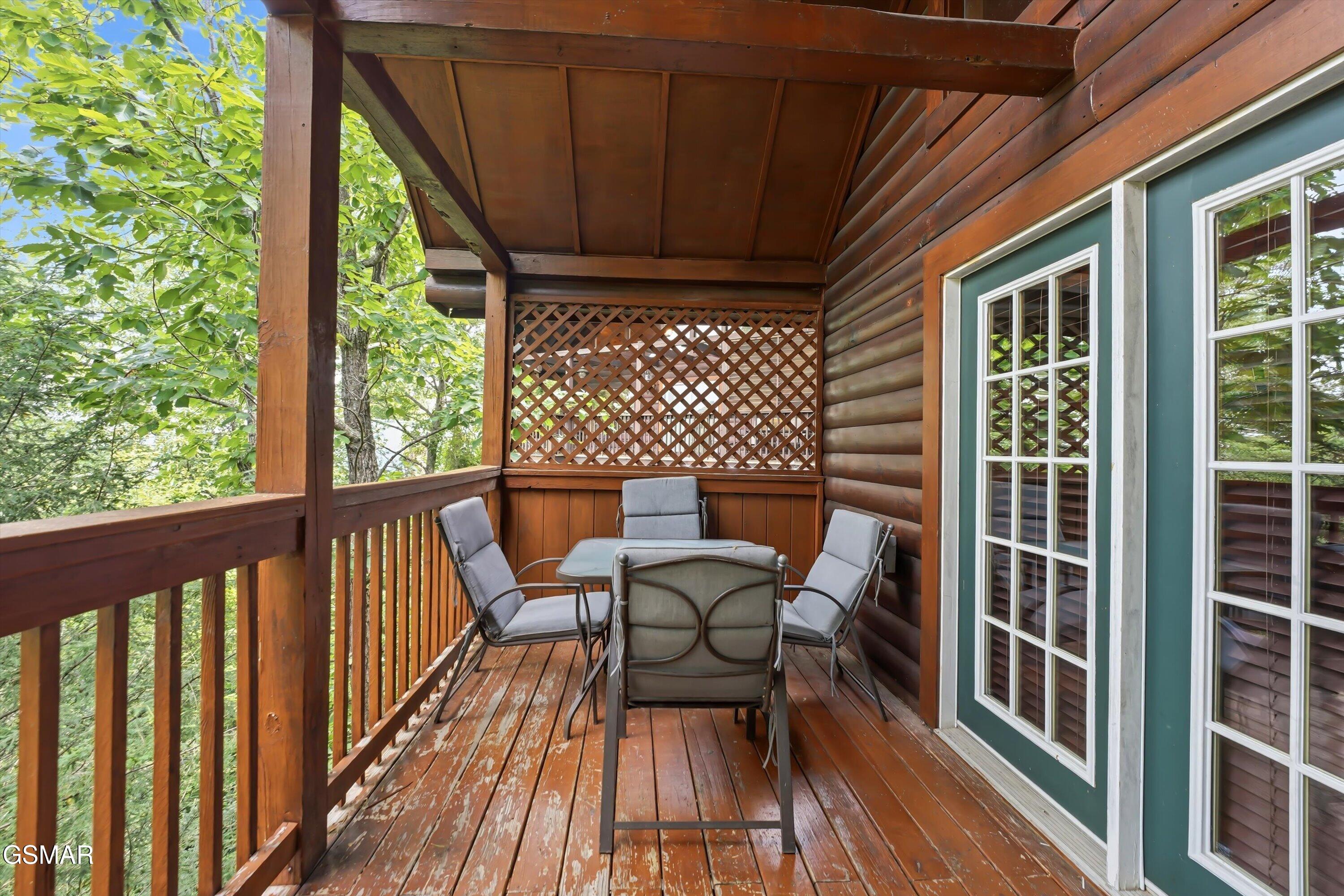 530-4 Chickasaw Gap Way Pigeon Forge TN 37863