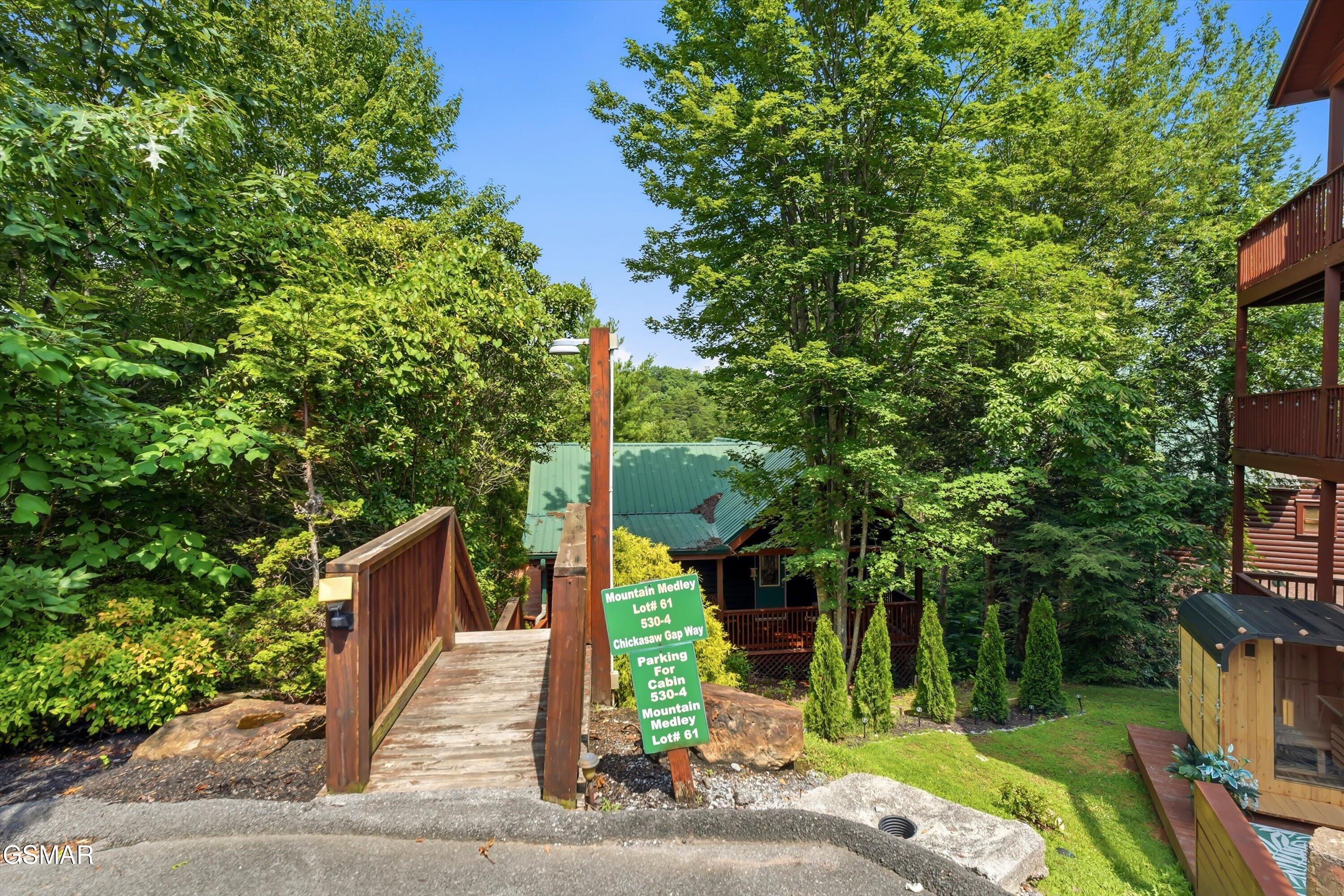 530-4 Chickasaw Gap Way Pigeon Forge TN 37863