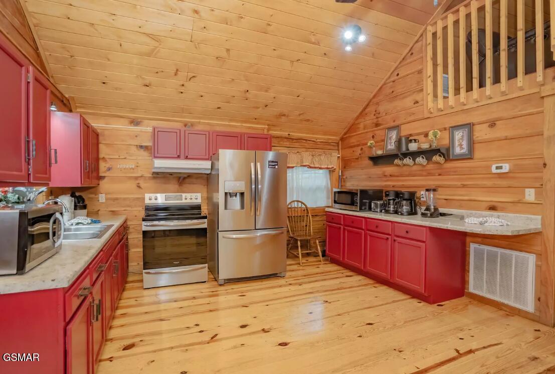 1940 Wears Valley Road Sevierville TN 37862