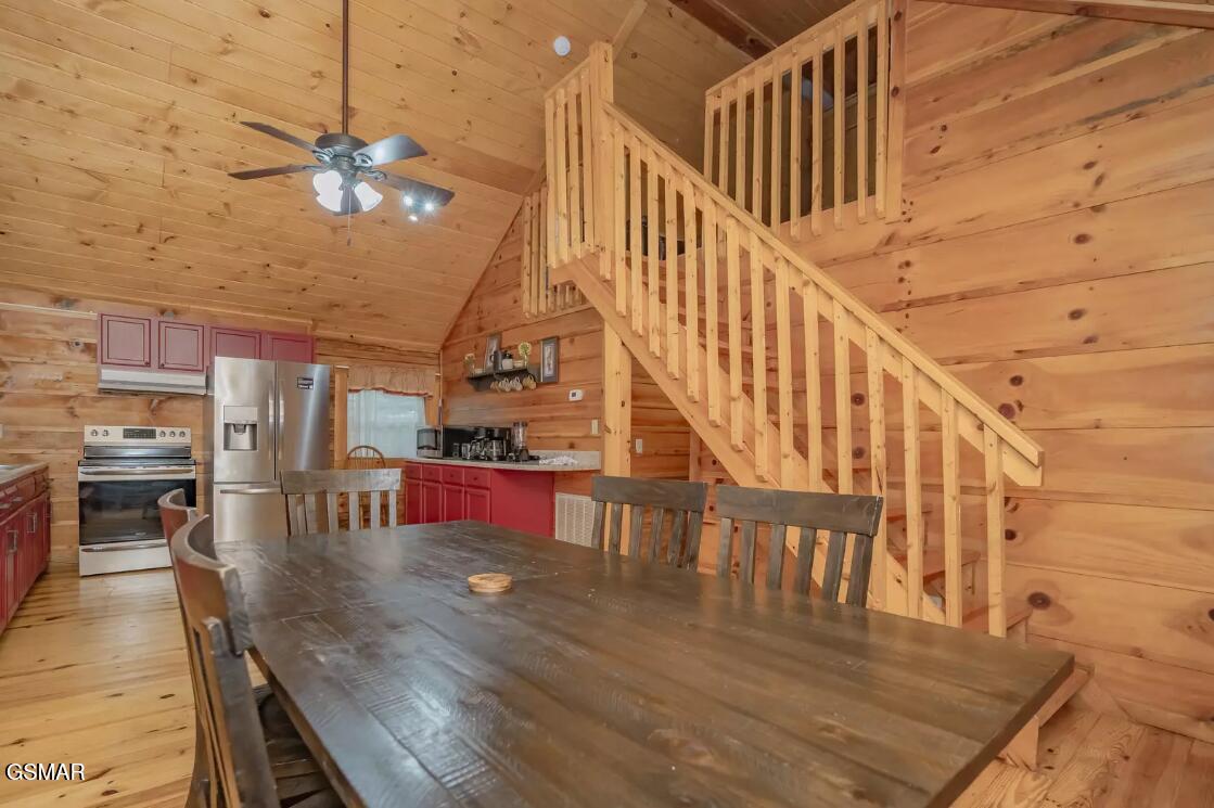 1940 Wears Valley Road Sevierville TN 37862