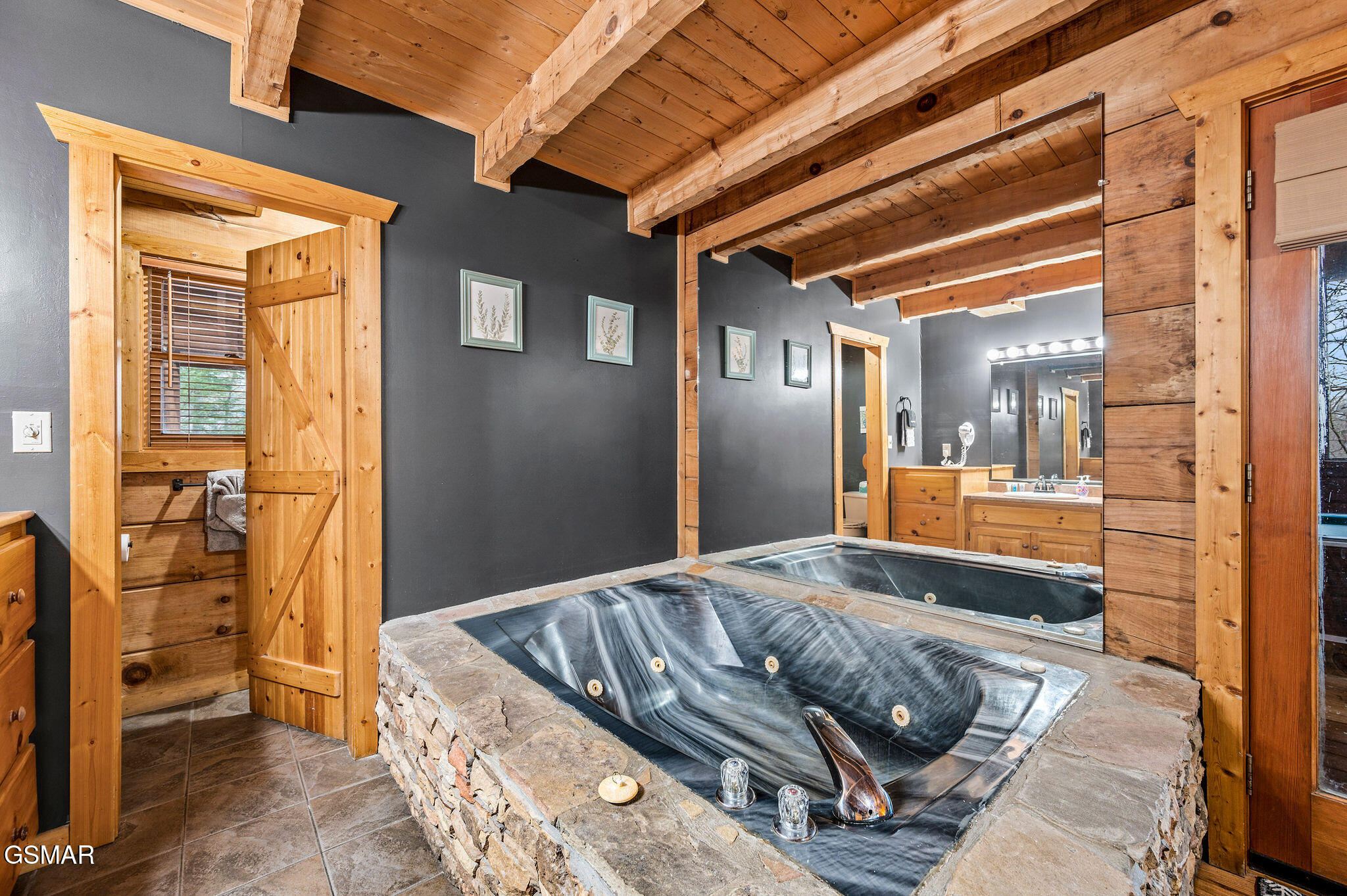 2306 Avon Circle Sevierville TN 37876