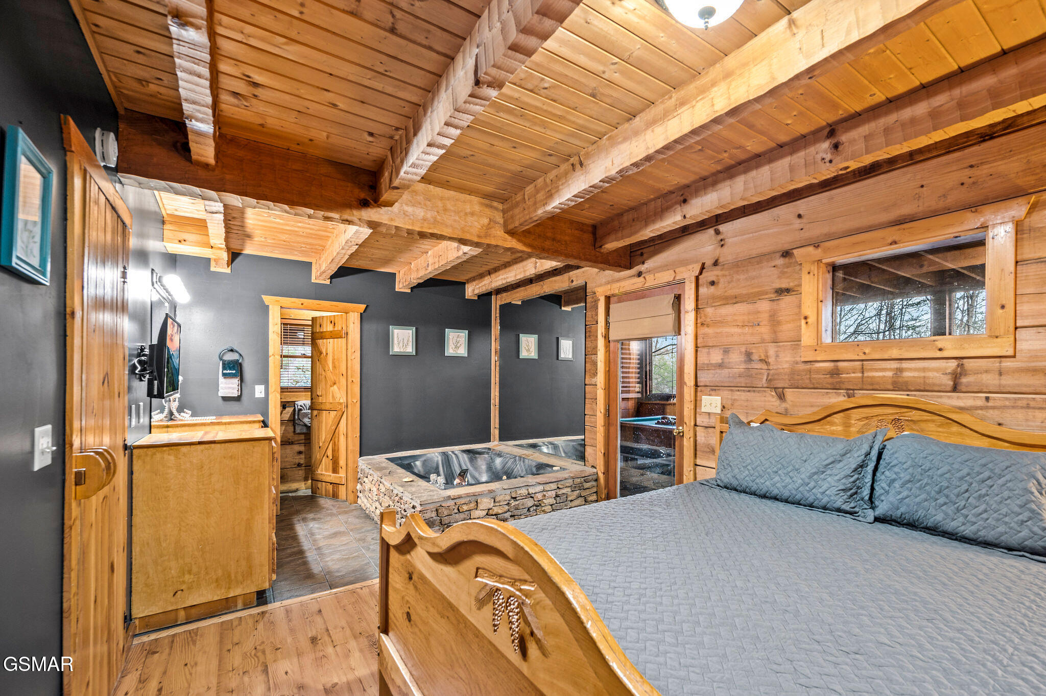 2306 Avon Circle Sevierville TN 37876