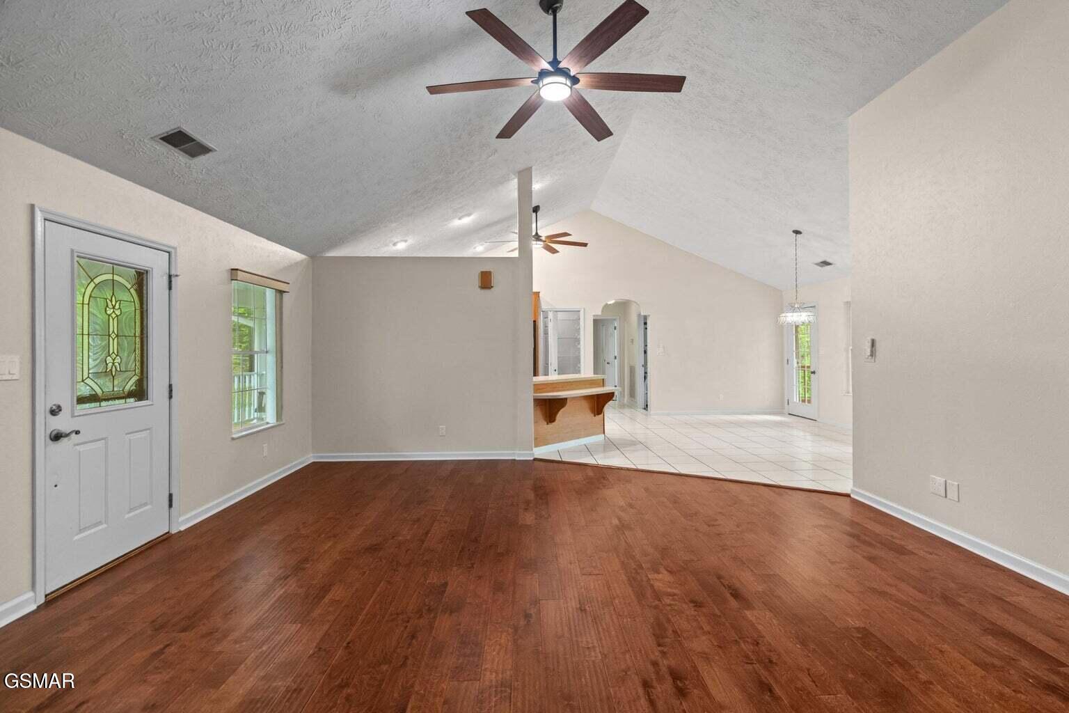 2180 Ranch Road Dandridge TN 37725