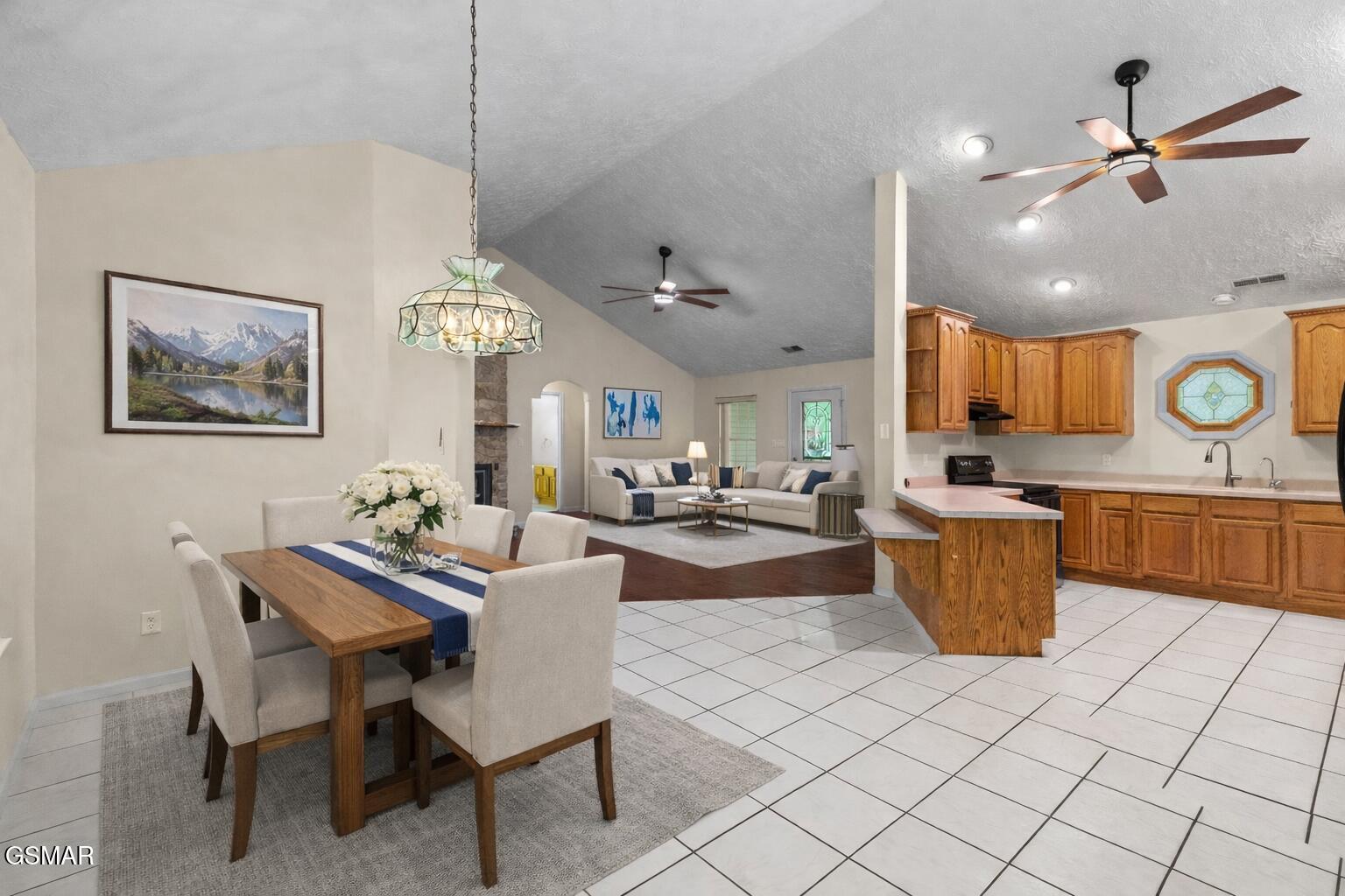 2180 Ranch Road Dandridge TN 37725