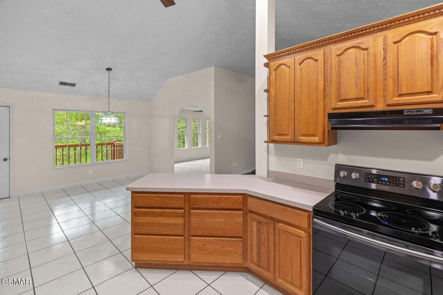2180 Ranch Road Dandridge TN 37725