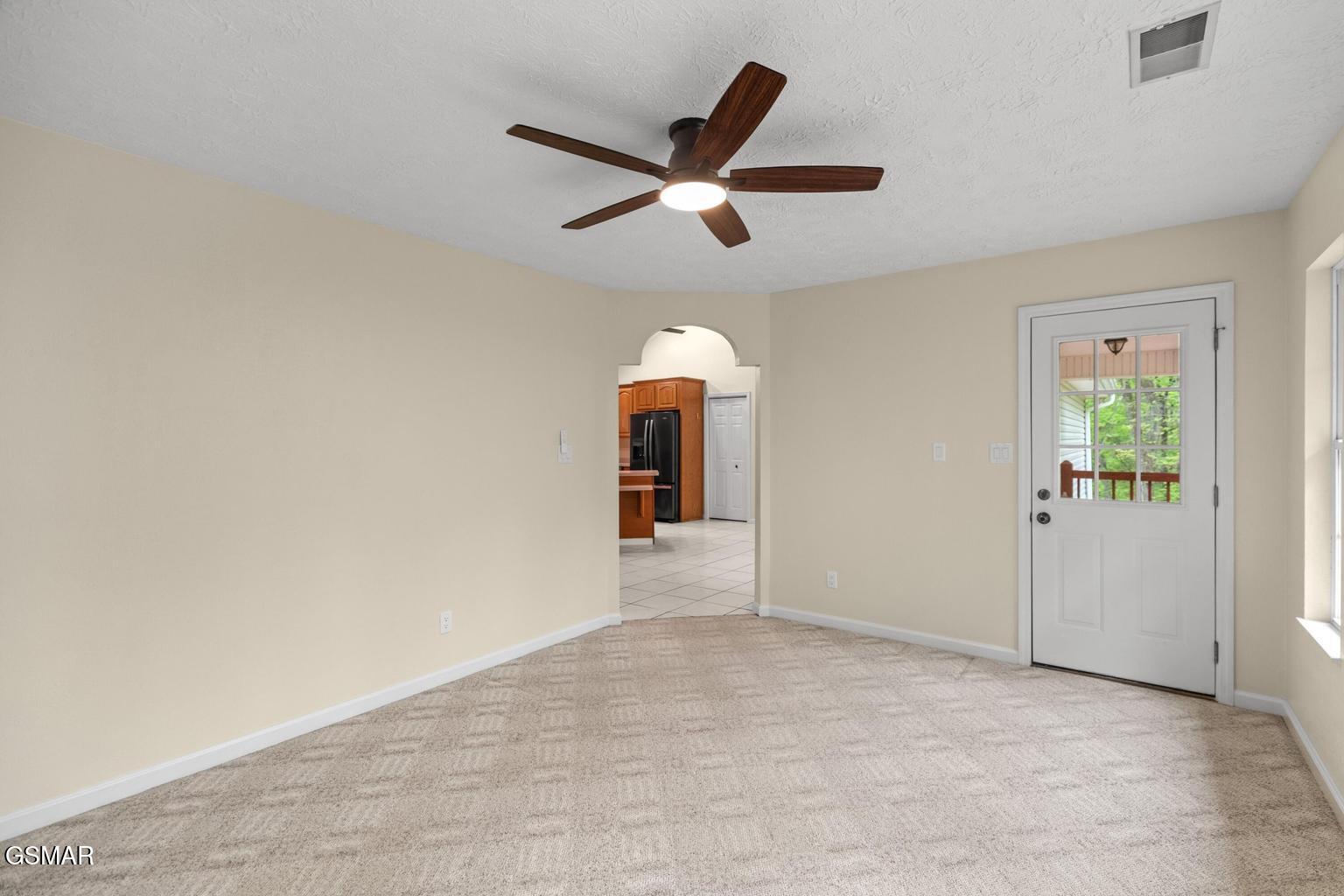 2180 Ranch Road Dandridge TN 37725