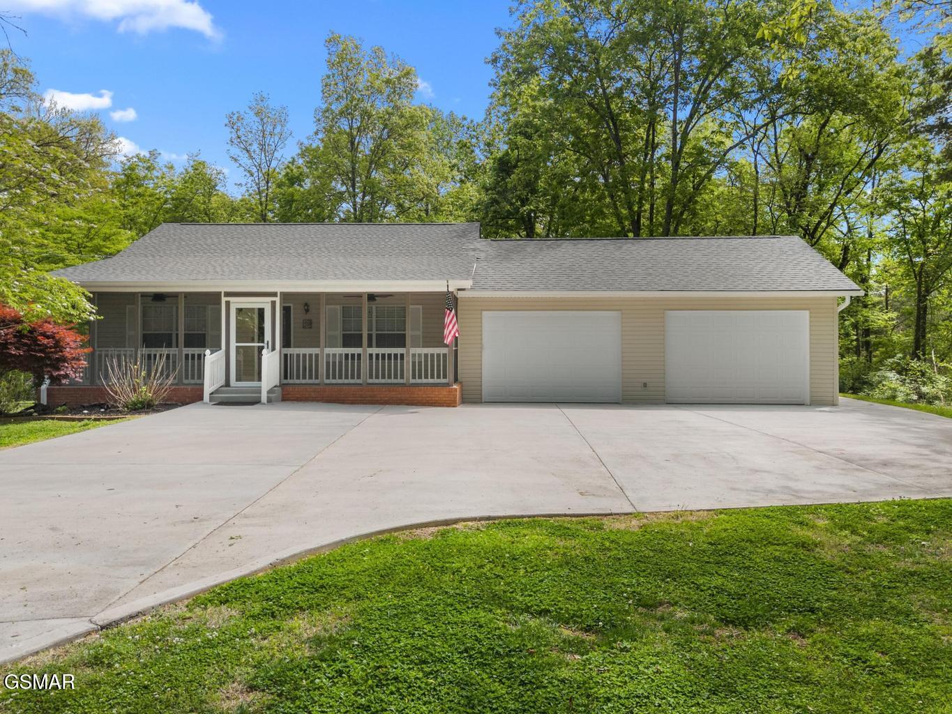 2180 Ranch Road Dandridge TN 37725