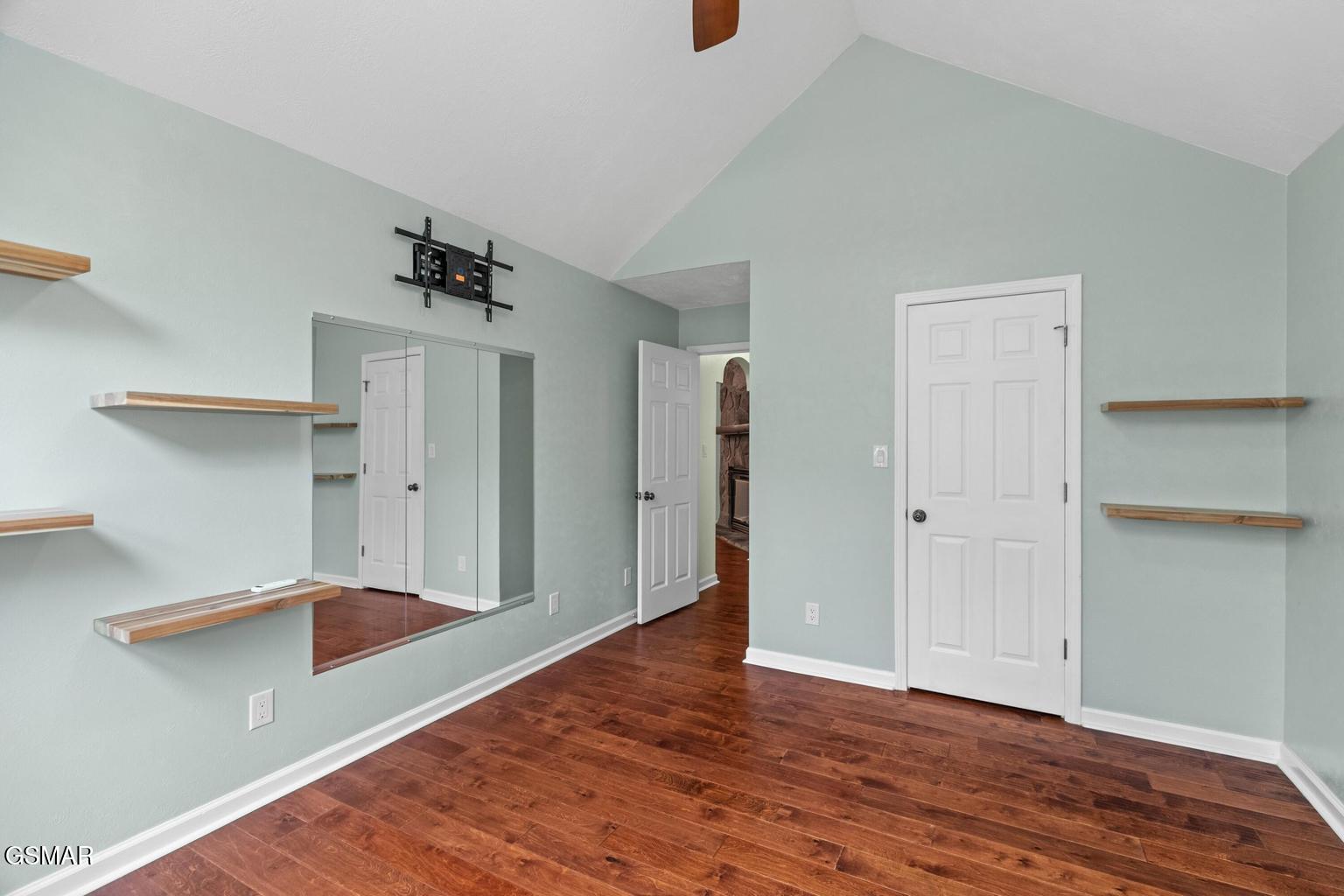 2180 Ranch Road Dandridge TN 37725