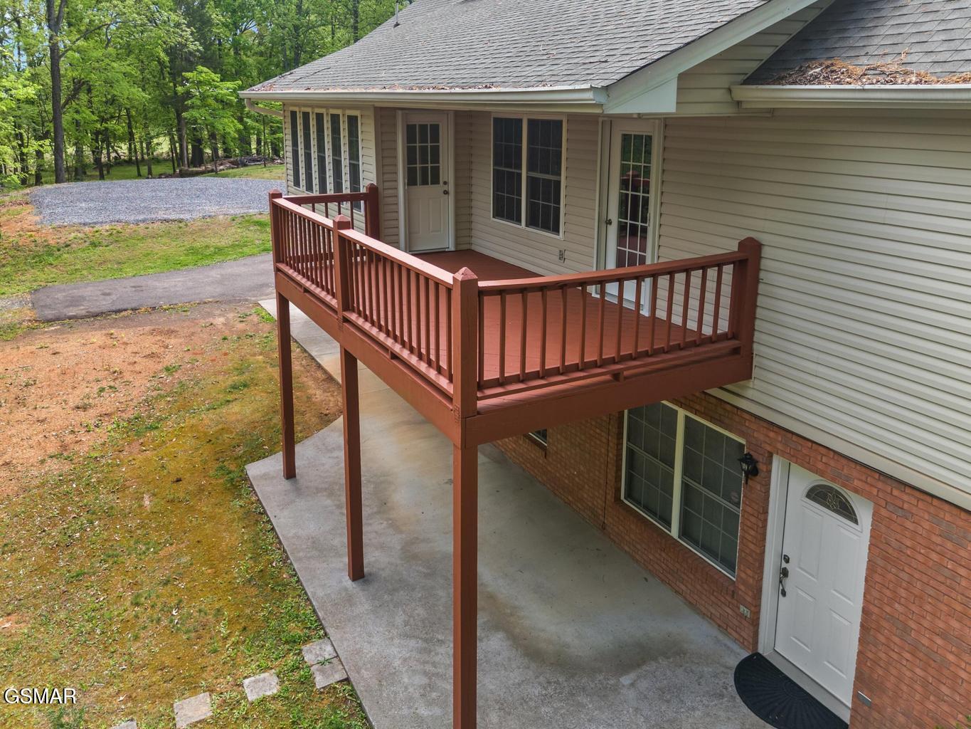 2180 Ranch Road Dandridge TN 37725