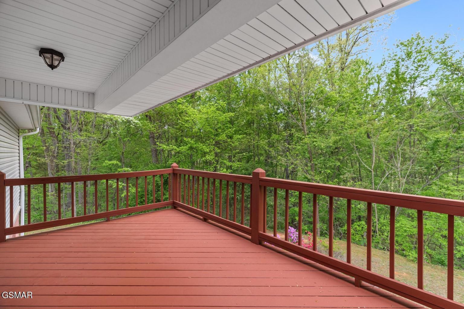 2180 Ranch Road Dandridge TN 37725