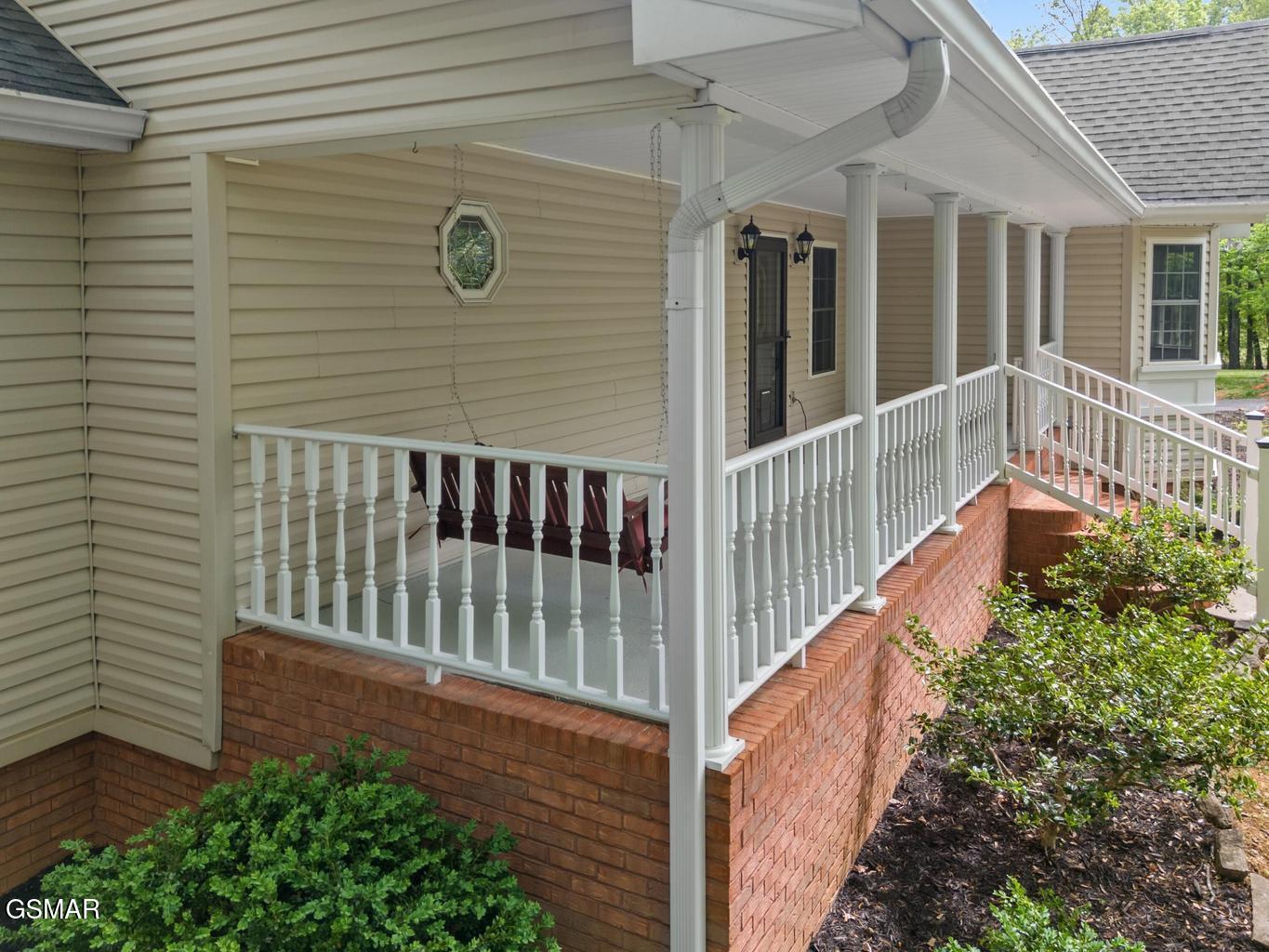 2180 Ranch Road Dandridge TN 37725