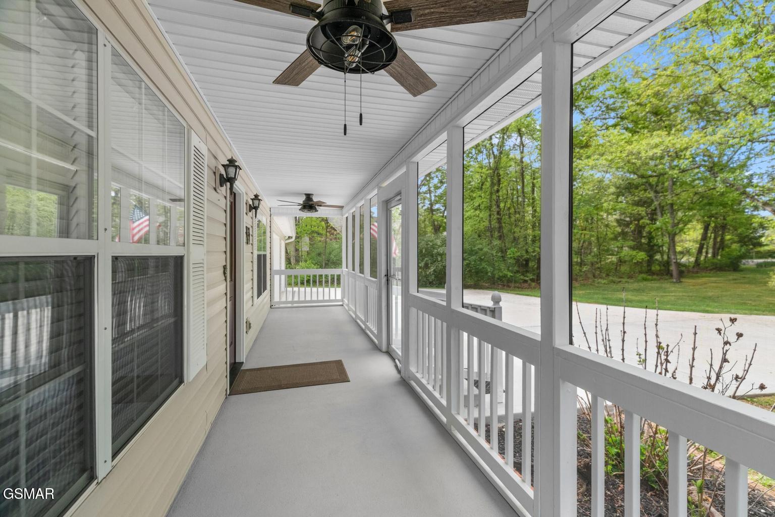 2180 Ranch Road Dandridge TN 37725
