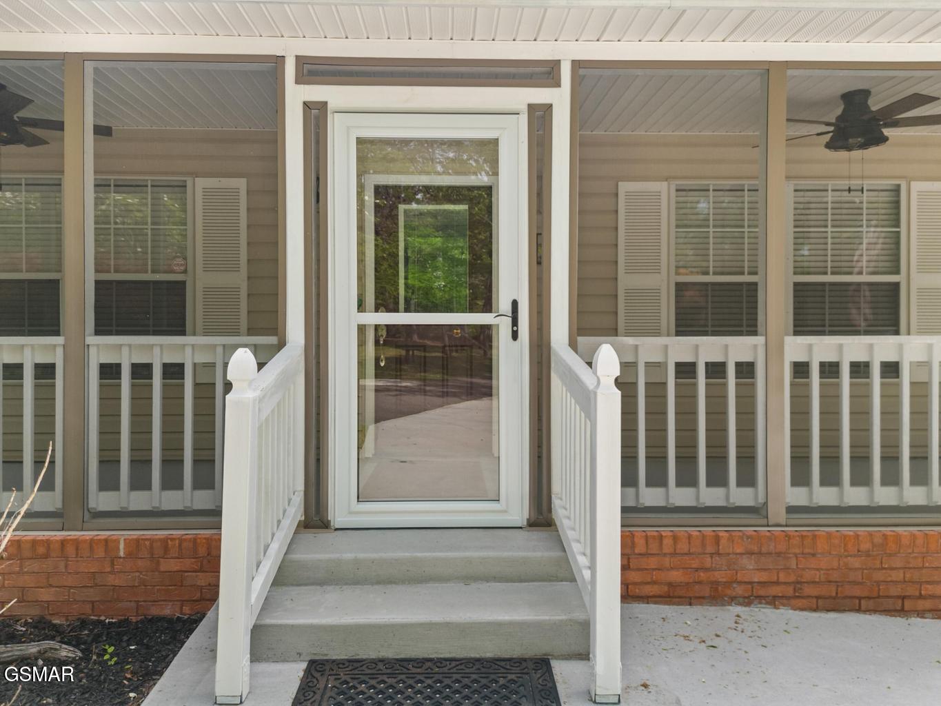 2180 Ranch Road Dandridge TN 37725