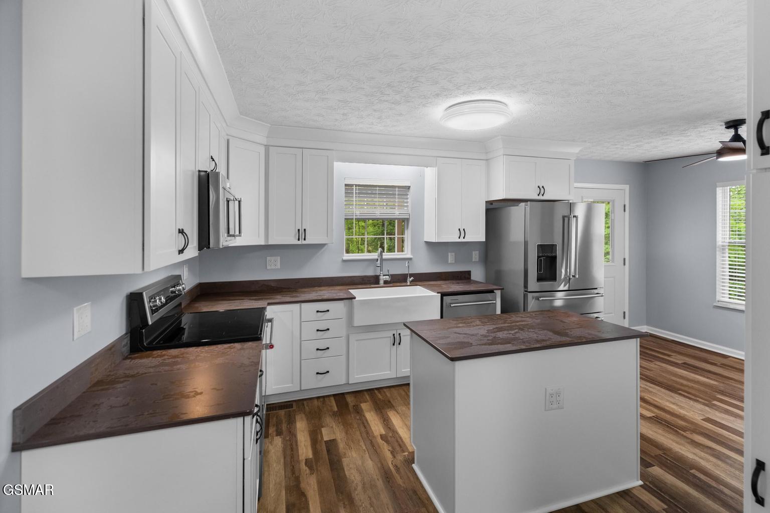 2180 Ranch Road Dandridge TN 37725