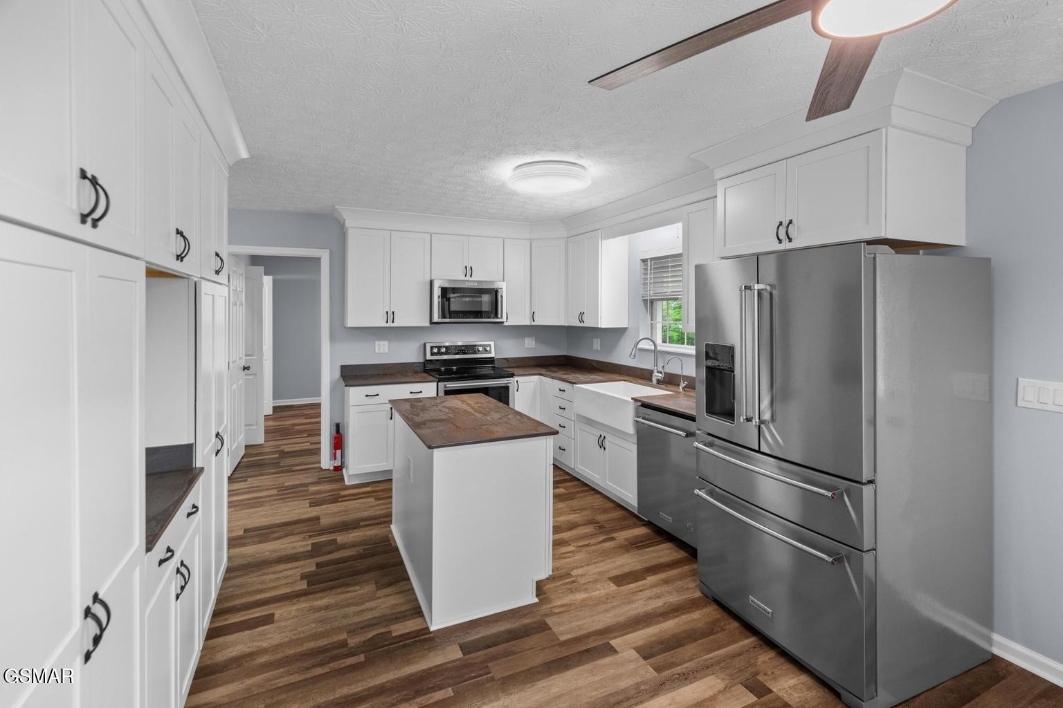 2180 Ranch Road Dandridge TN 37725