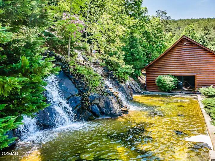 2013 Cougar Crossing Way Sevierville TN 37876