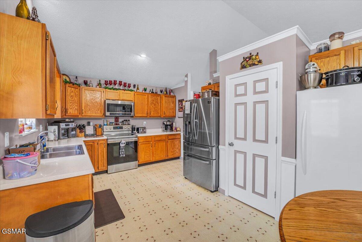 3333 Oma Lee Drive Sevierville TN 37876