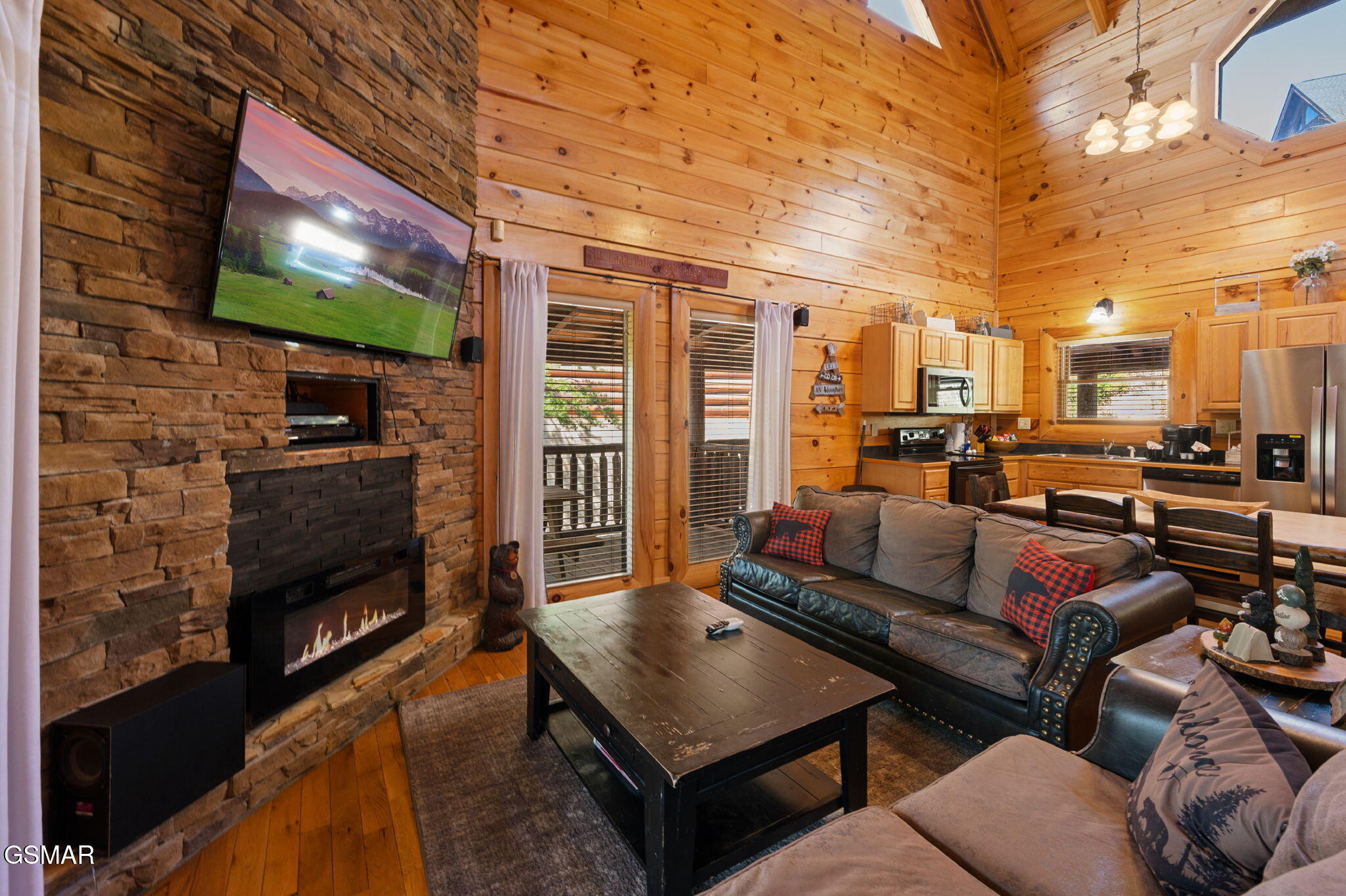 1808 Panther Path Way Sevierville TN 37876