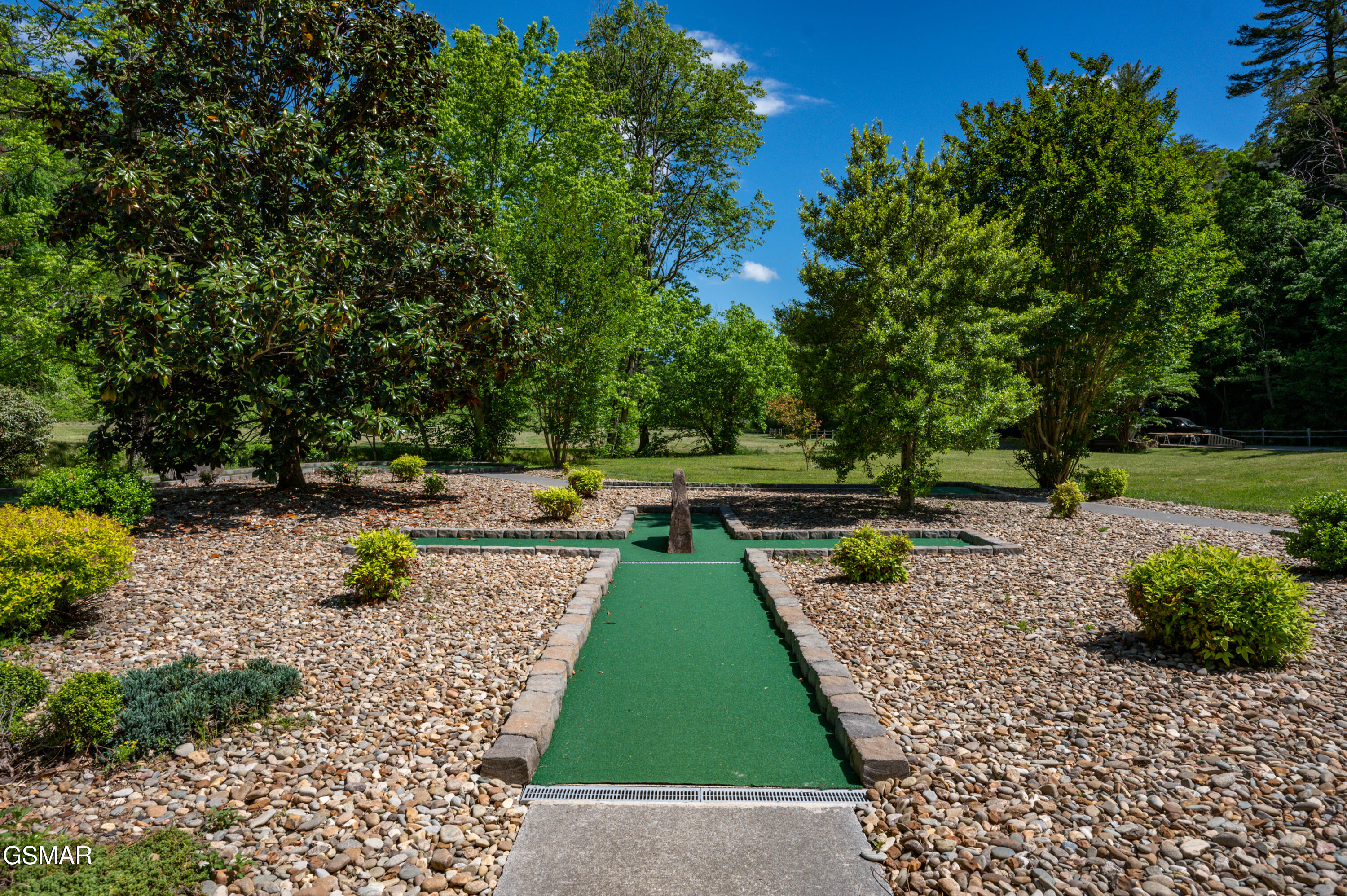 1808 Panther Path Way Sevierville TN 37876