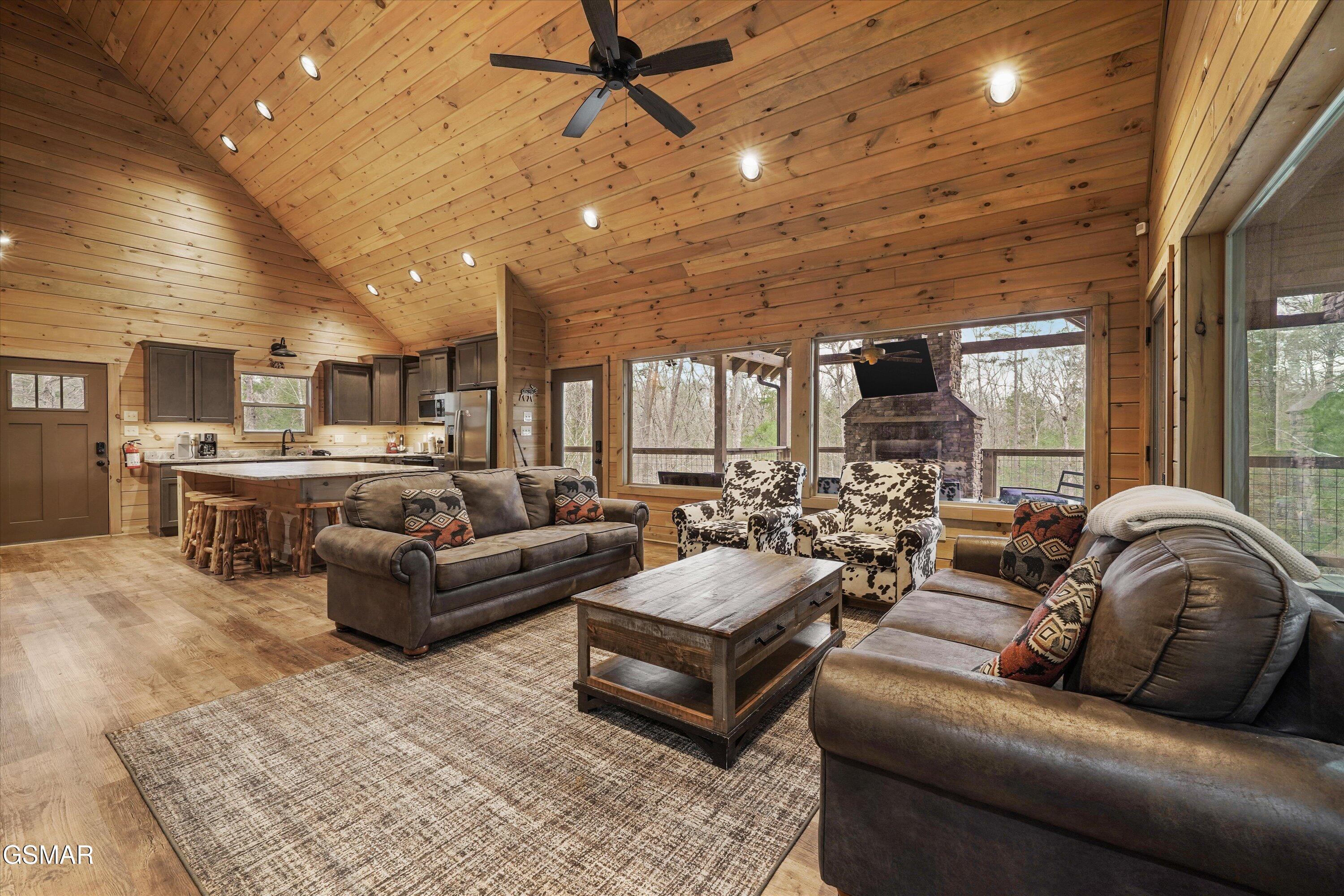 3831 Revetta Circle Sevierville TN 37862