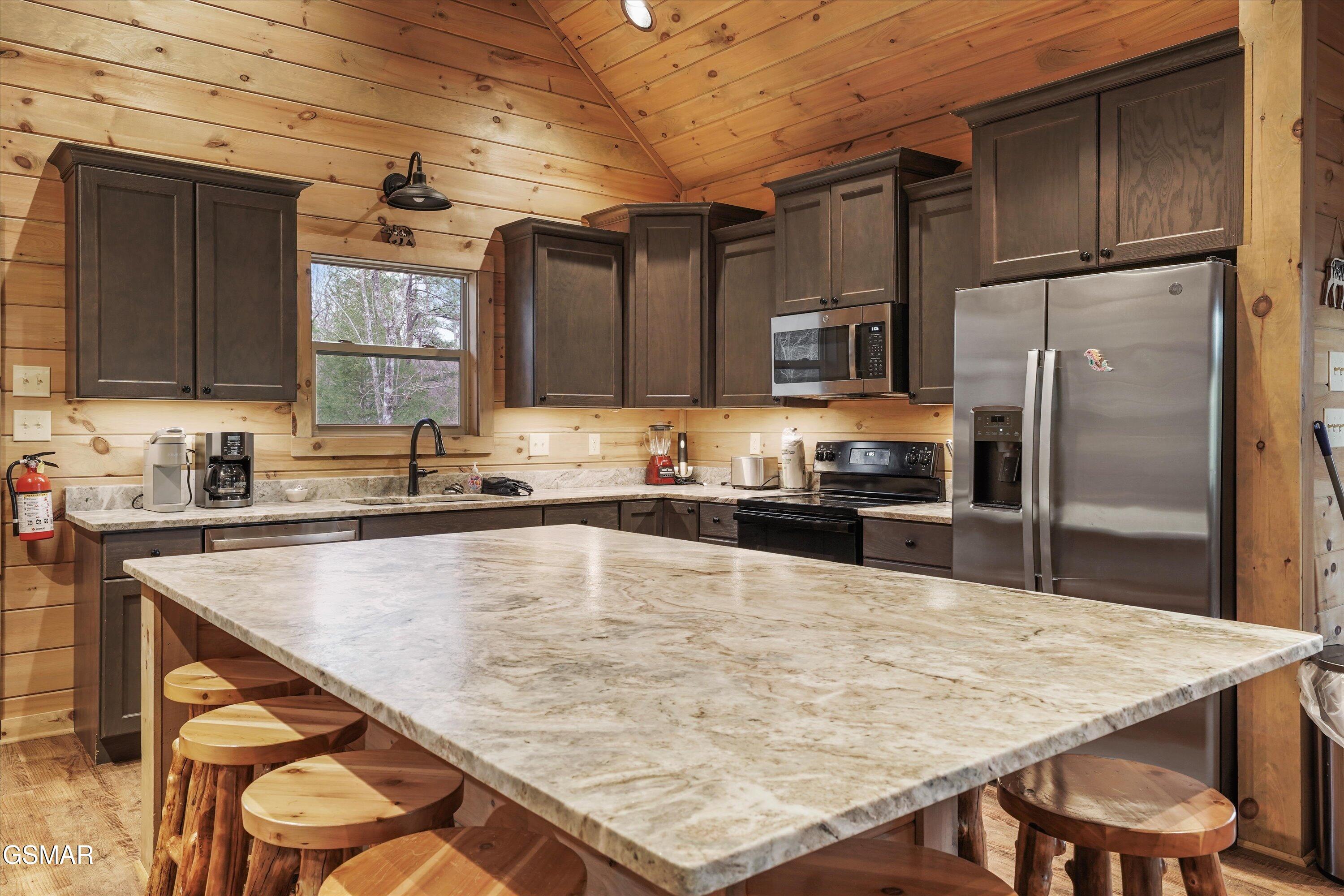 3831 Revetta Circle Sevierville TN 37862