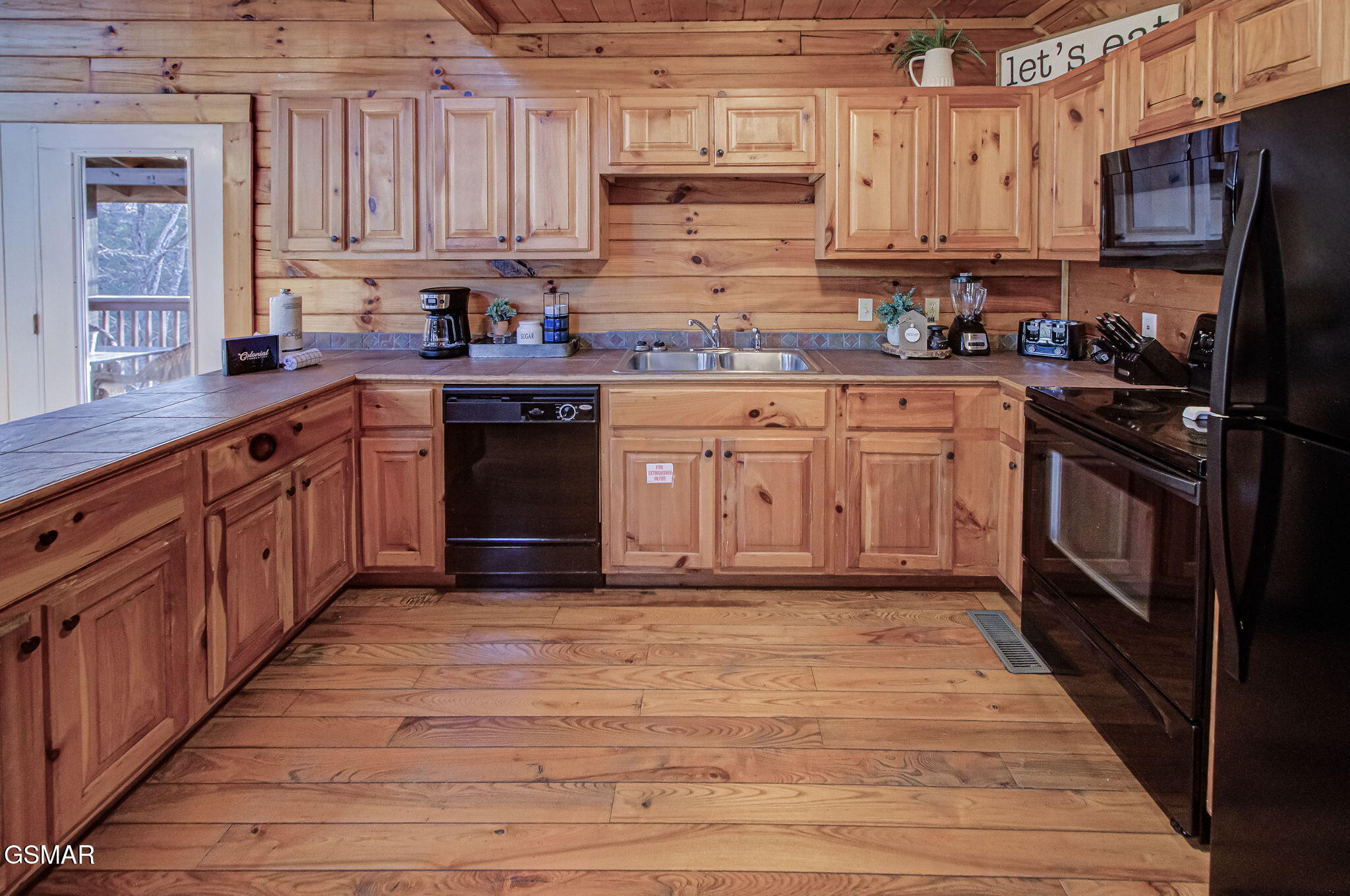 1548 Rainbow Ridge Way Sevierville TN 37862