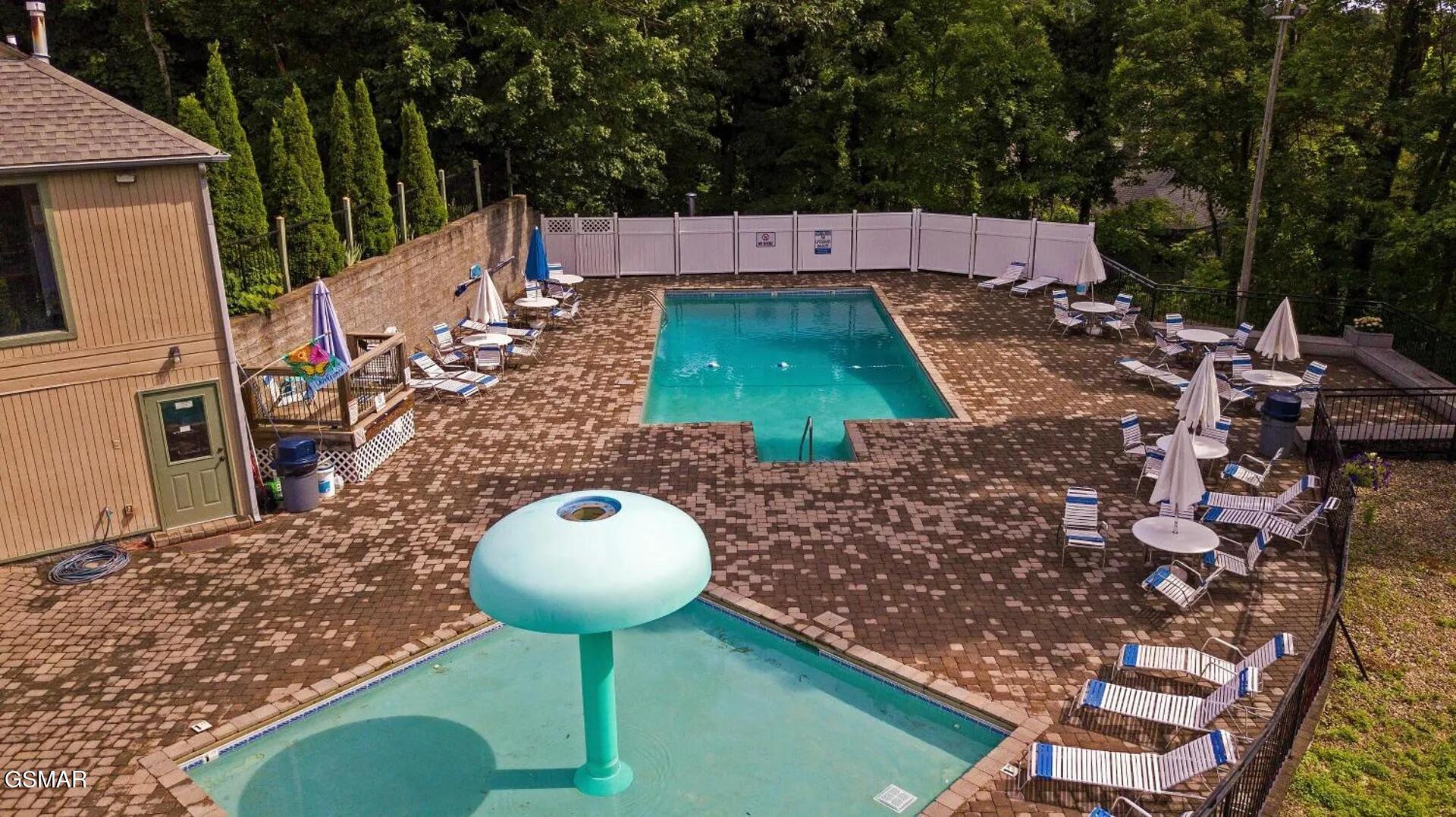 1116 Alpenrose Drive Gatlinburg TN 37738