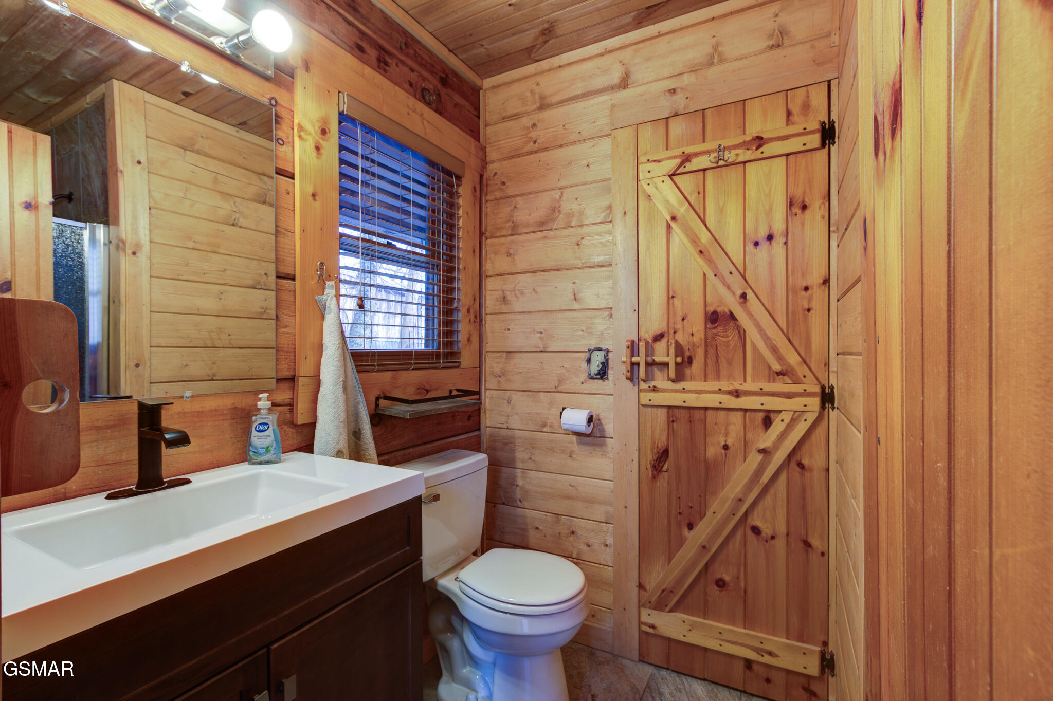 1590 Walt Price Road Sevierville TN 37876