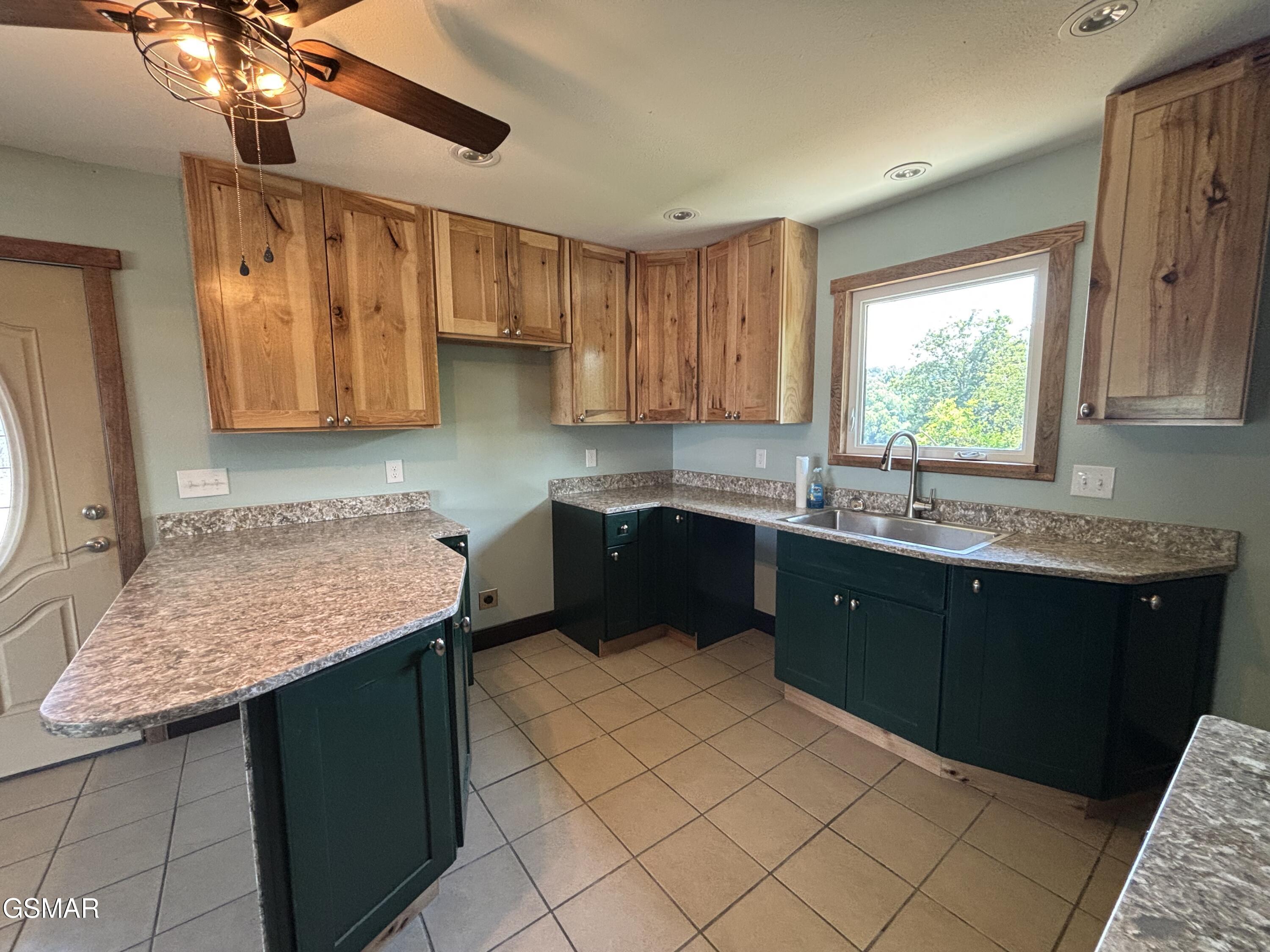709 8th Street Newport TN 37821