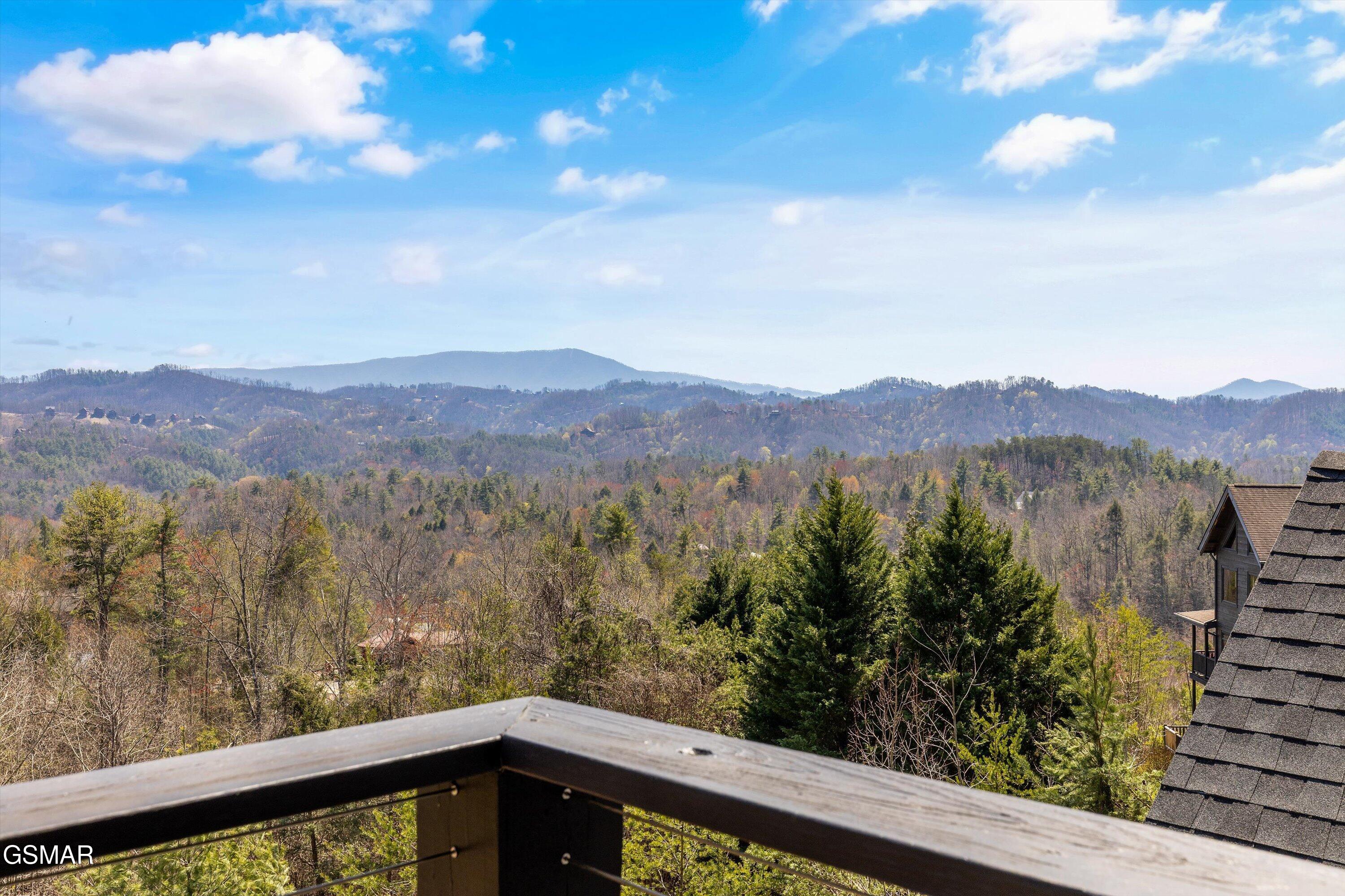 2342 Smoky Vista Way Sevierville TN 37862