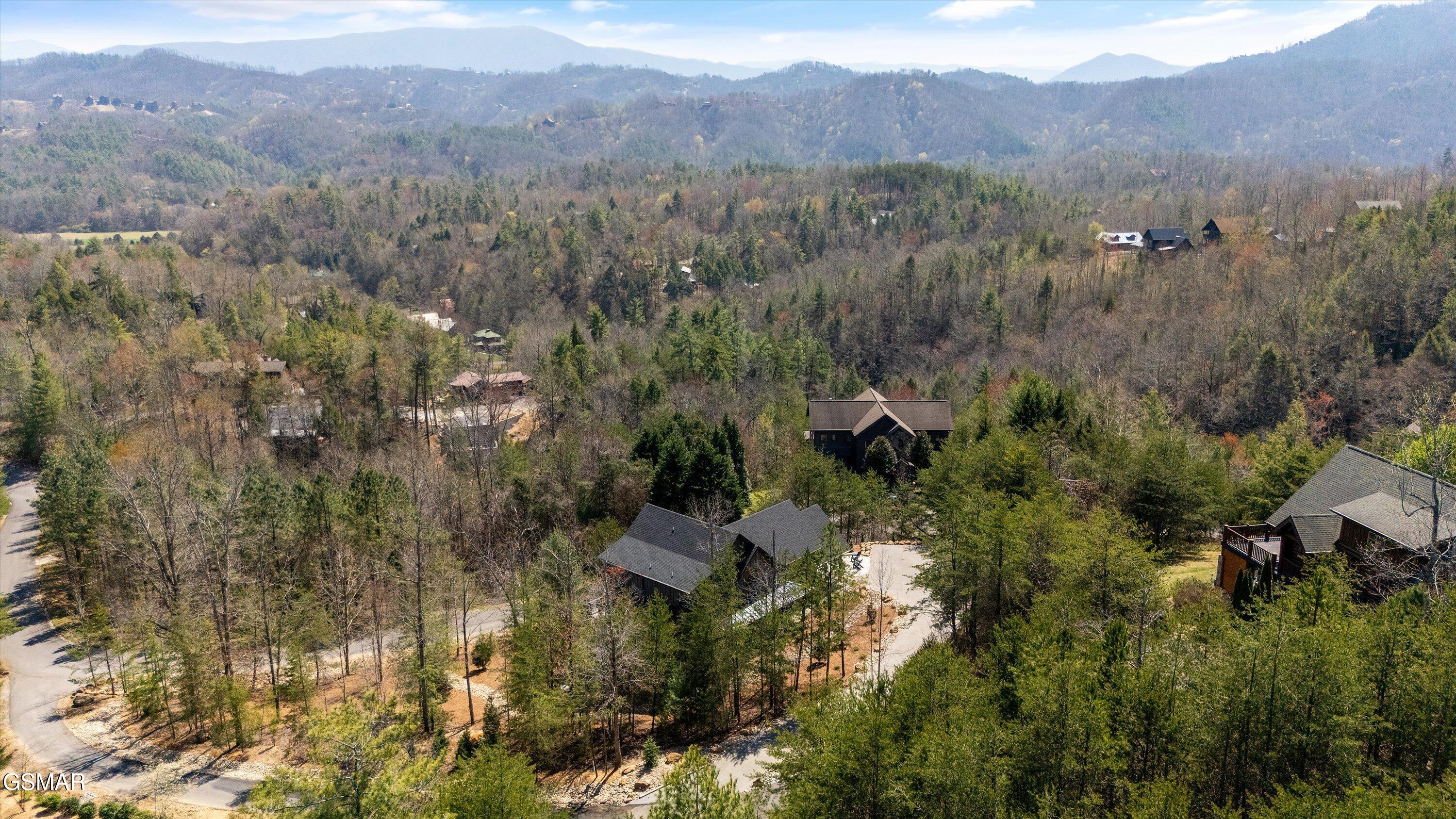 2342 Smoky Vista Way Sevierville TN 37862