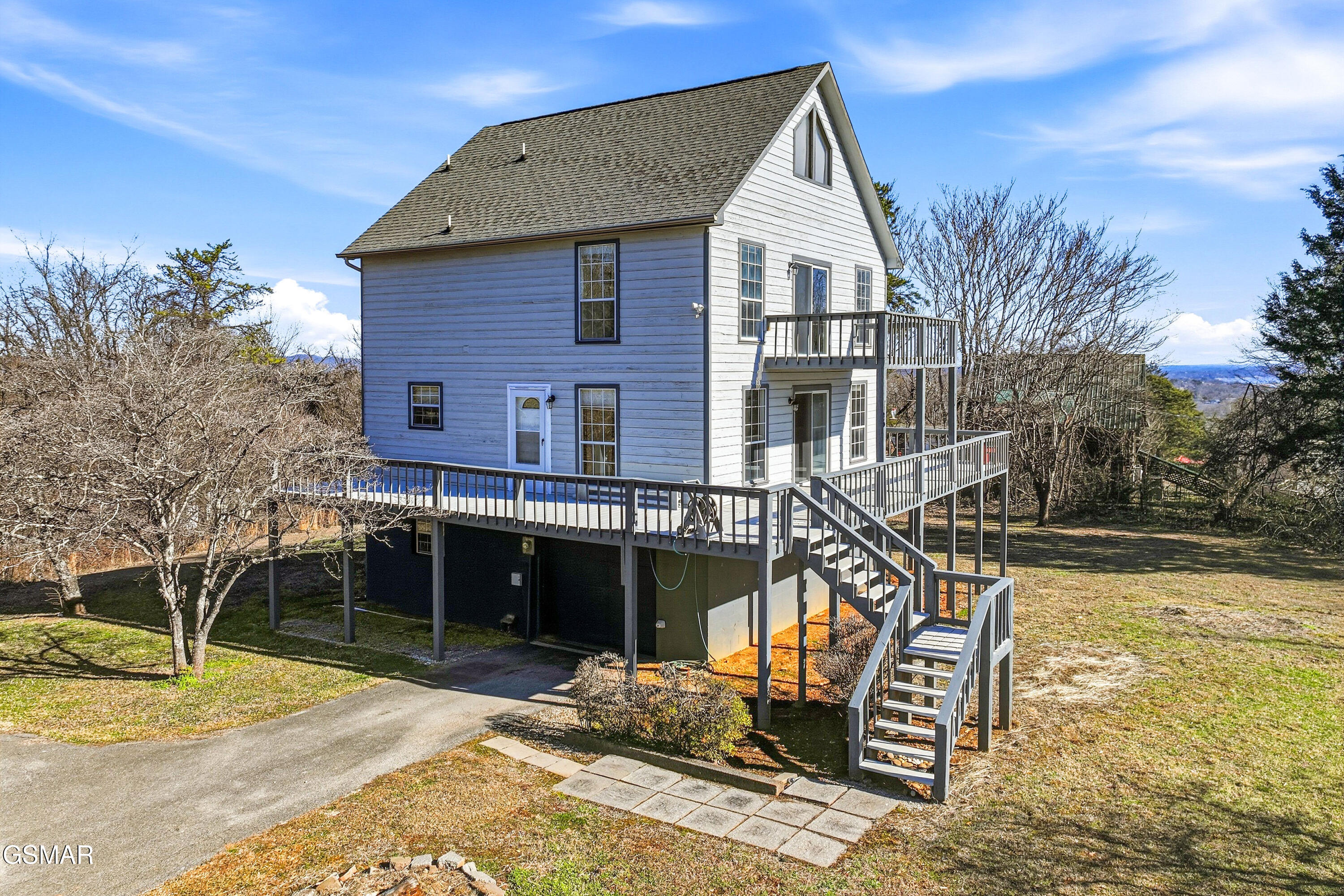 2821 Burnett Drive Kodak TN 37764